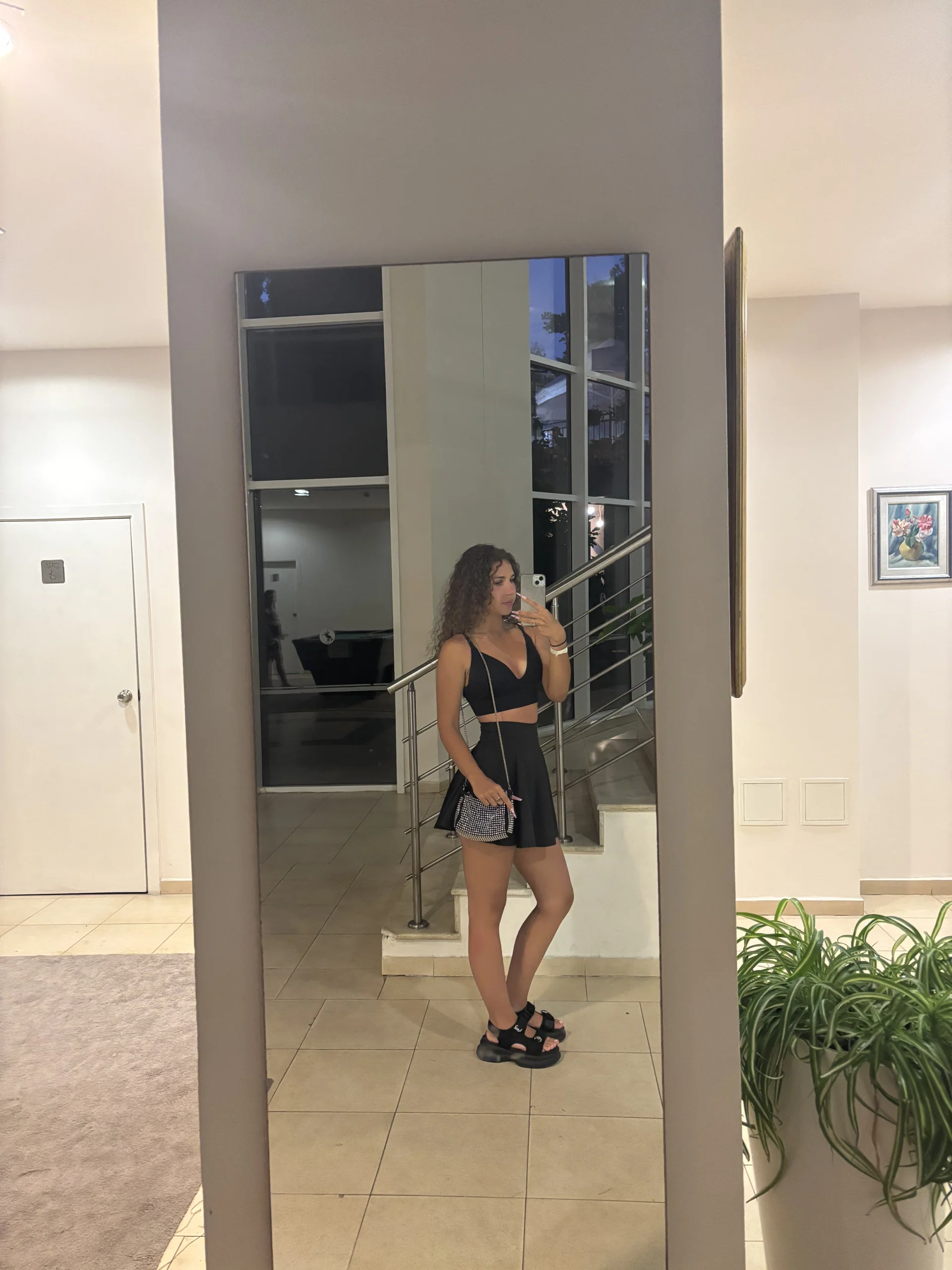 XXX Porn Photo of Nude bigbuttjeny 2