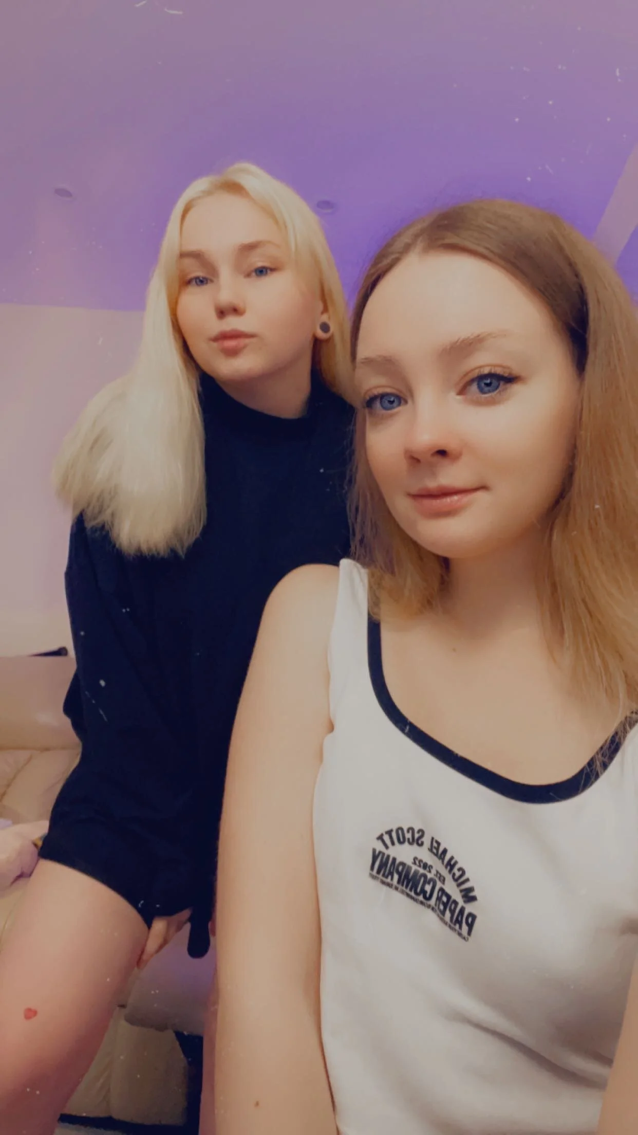 XXX Porn Photo of Nude Radiants_two 16
