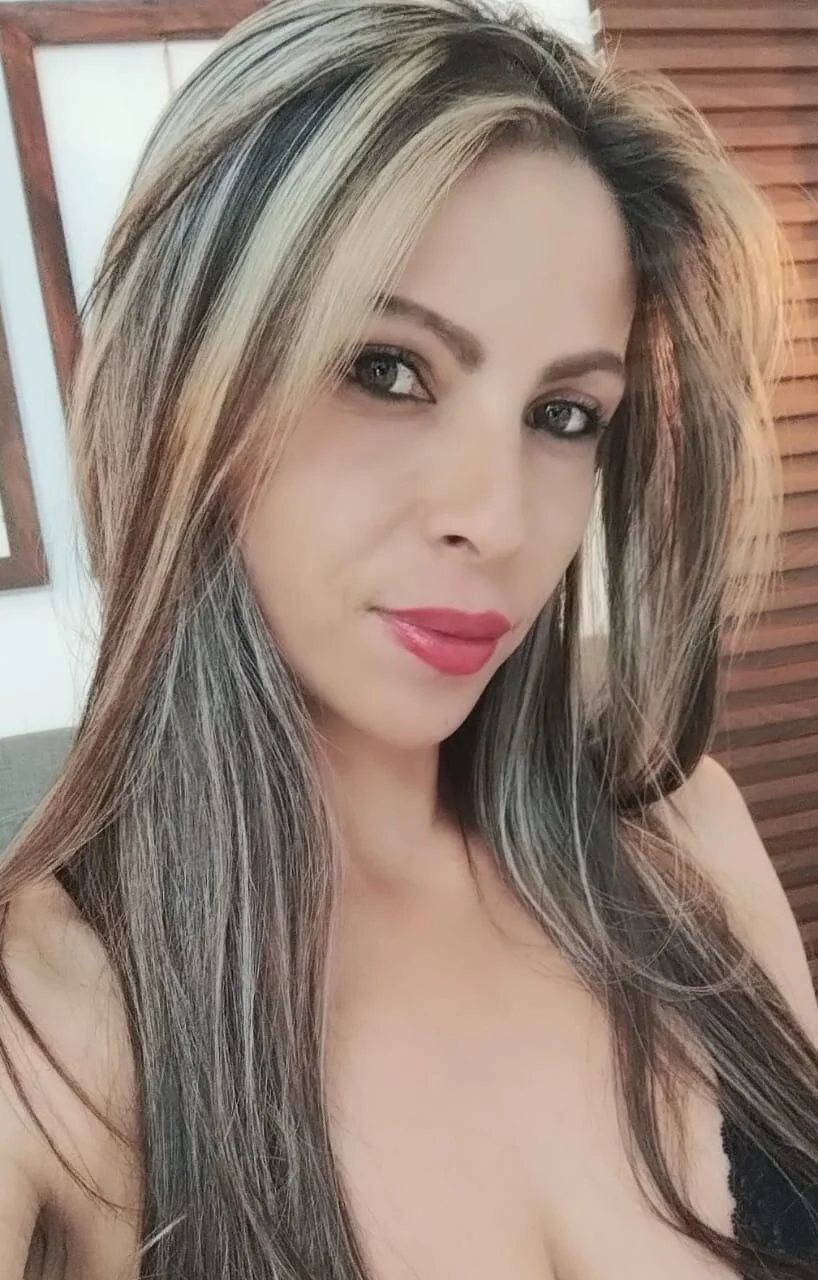 XXX Porn Photo of Nude Zaira_sweet 2