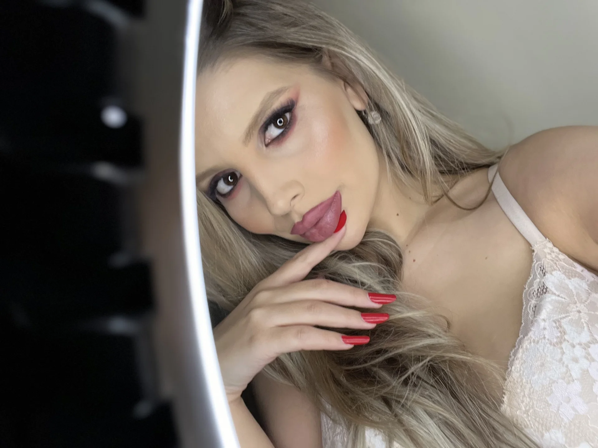 XXX Porn Photo of Nude ClaireLust 6