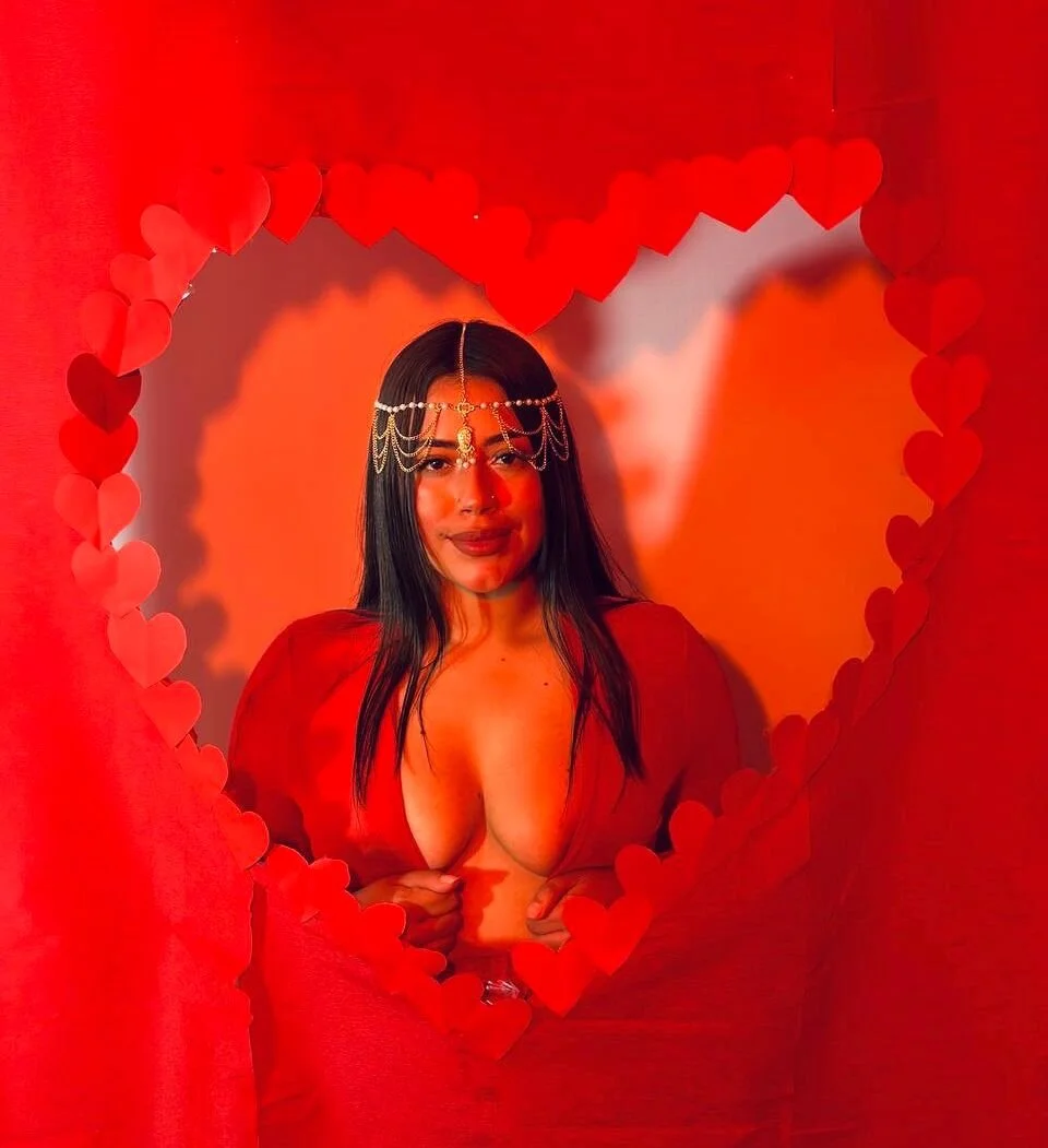 XXX Porn Photo of Nude ElaaPerez 14