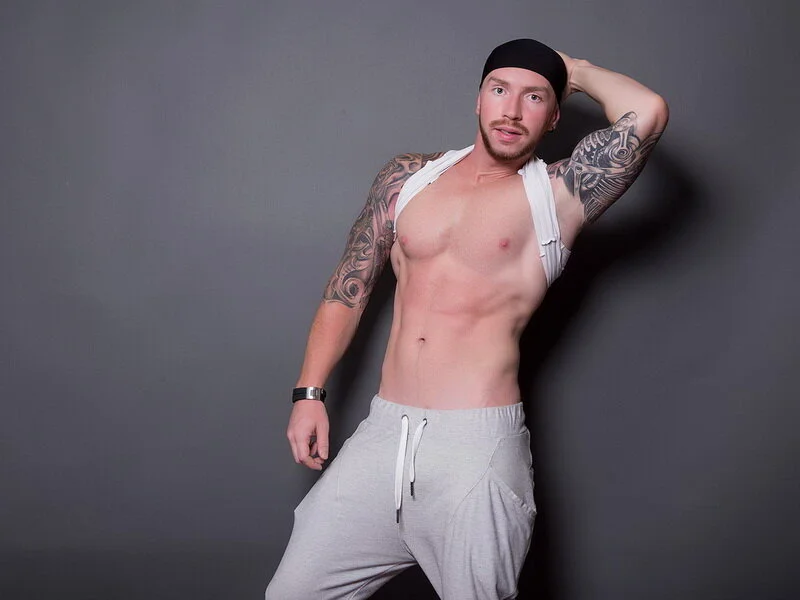 XXX Porn Photo of Nude AronGrant 6