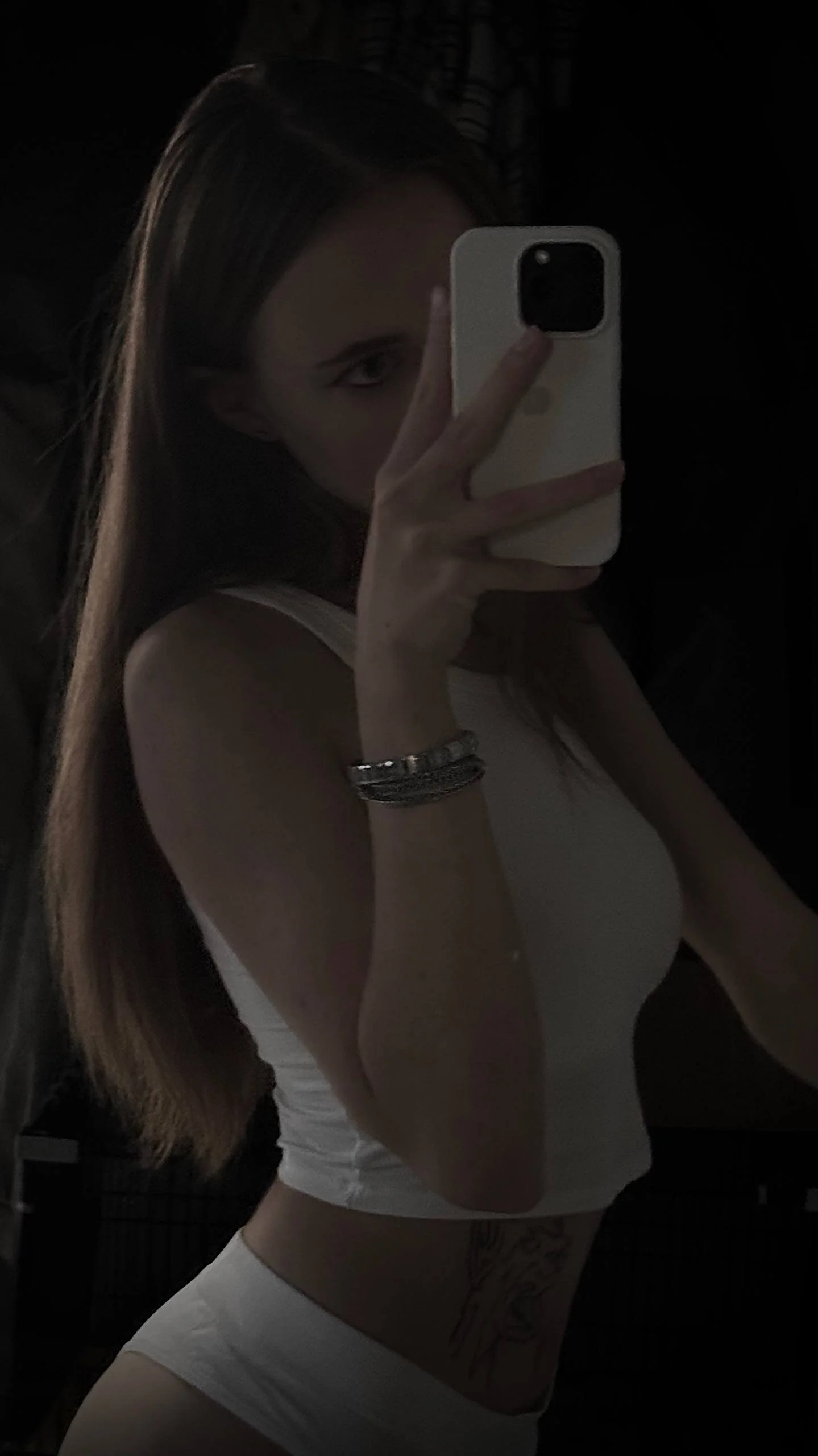 XXX Porn Photo of Nude Ruth_Going 12