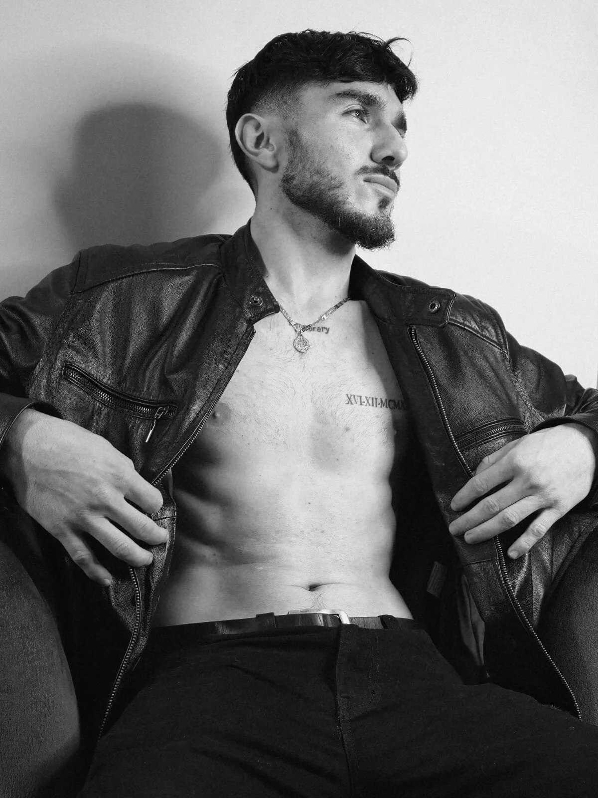 XXX Porn Photo of Nude Dante_Blake1 11