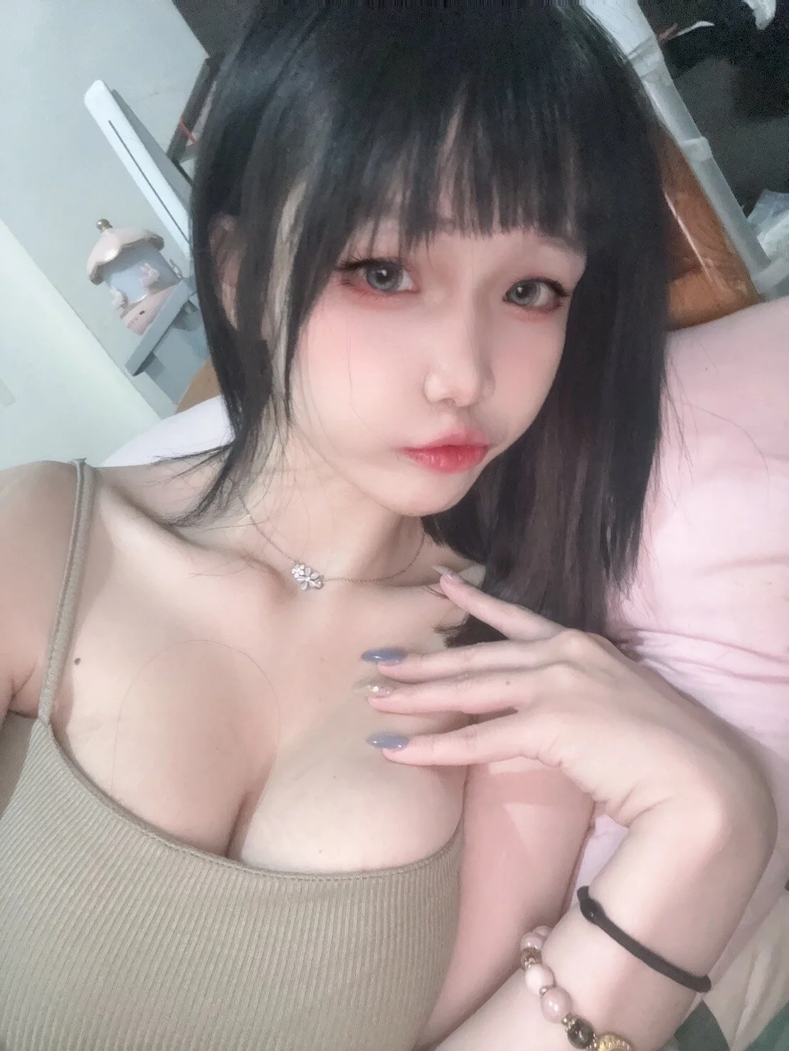 XXX Porn Photo of Nude twlilybae 1