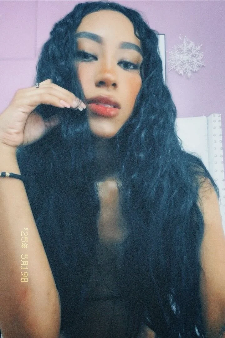 XXX Porn Photo of Nude tiny_sarah1 10