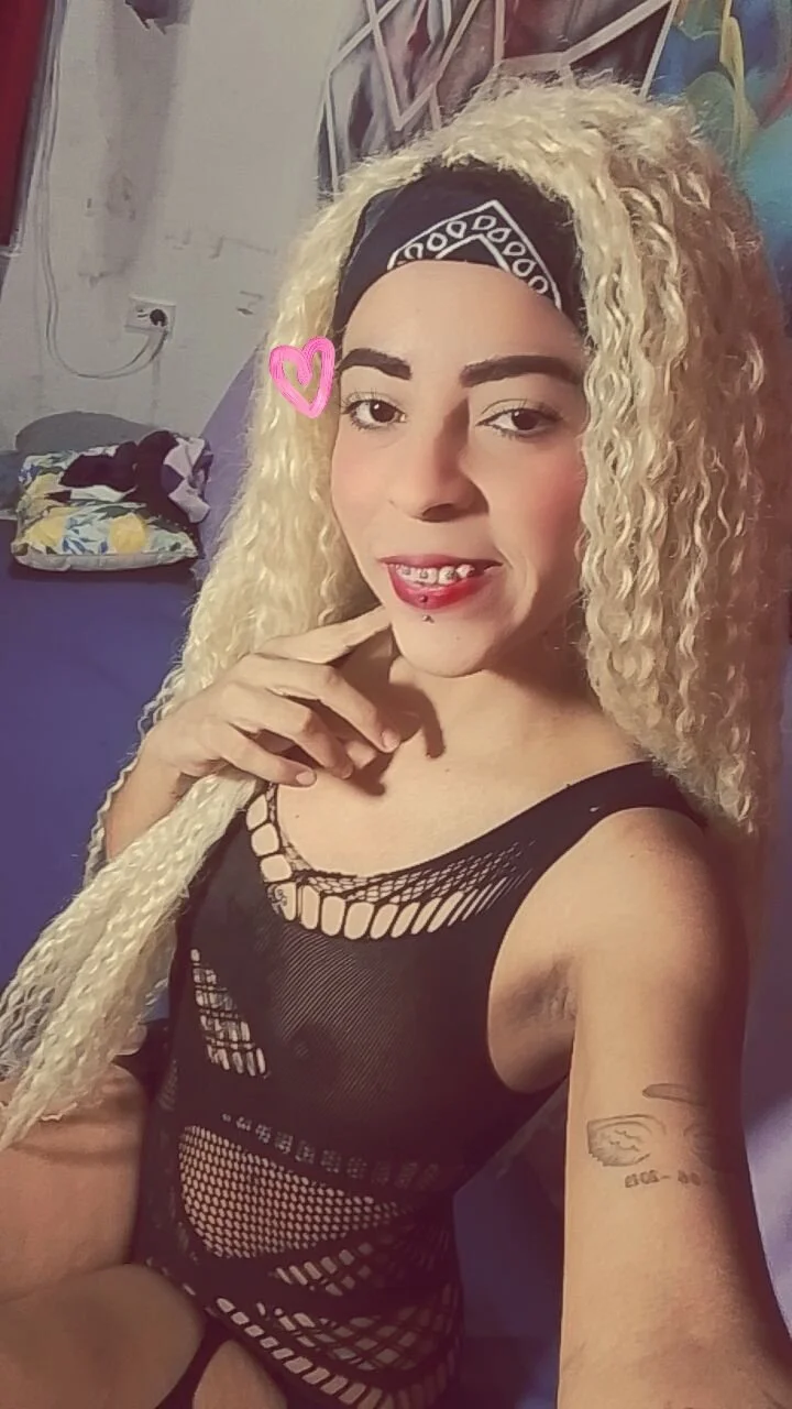 XXX Porn Photo of Nude Melani__HoTT 32