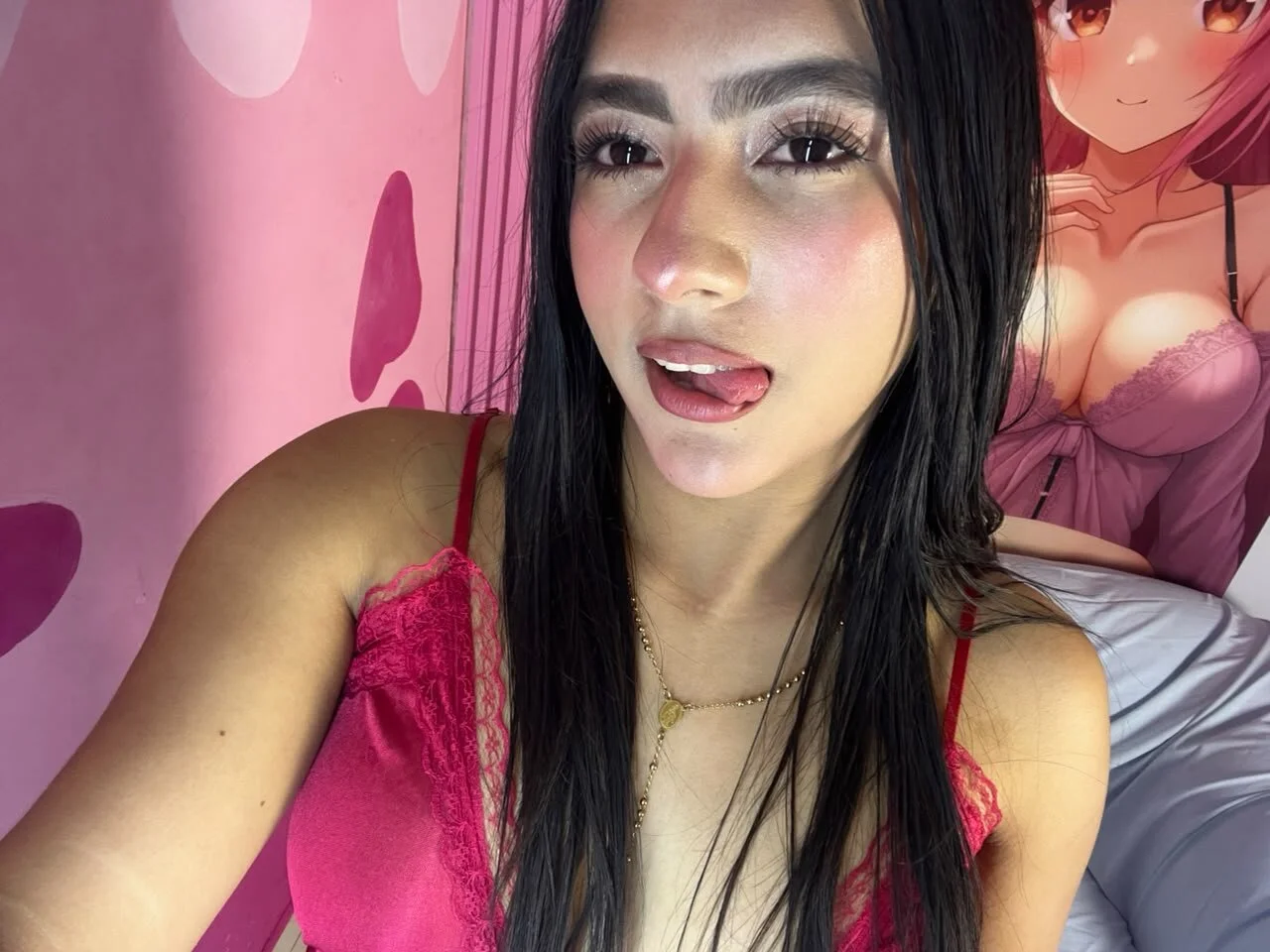 XXX Porn Photo of Nude Holly_Watson_ 18