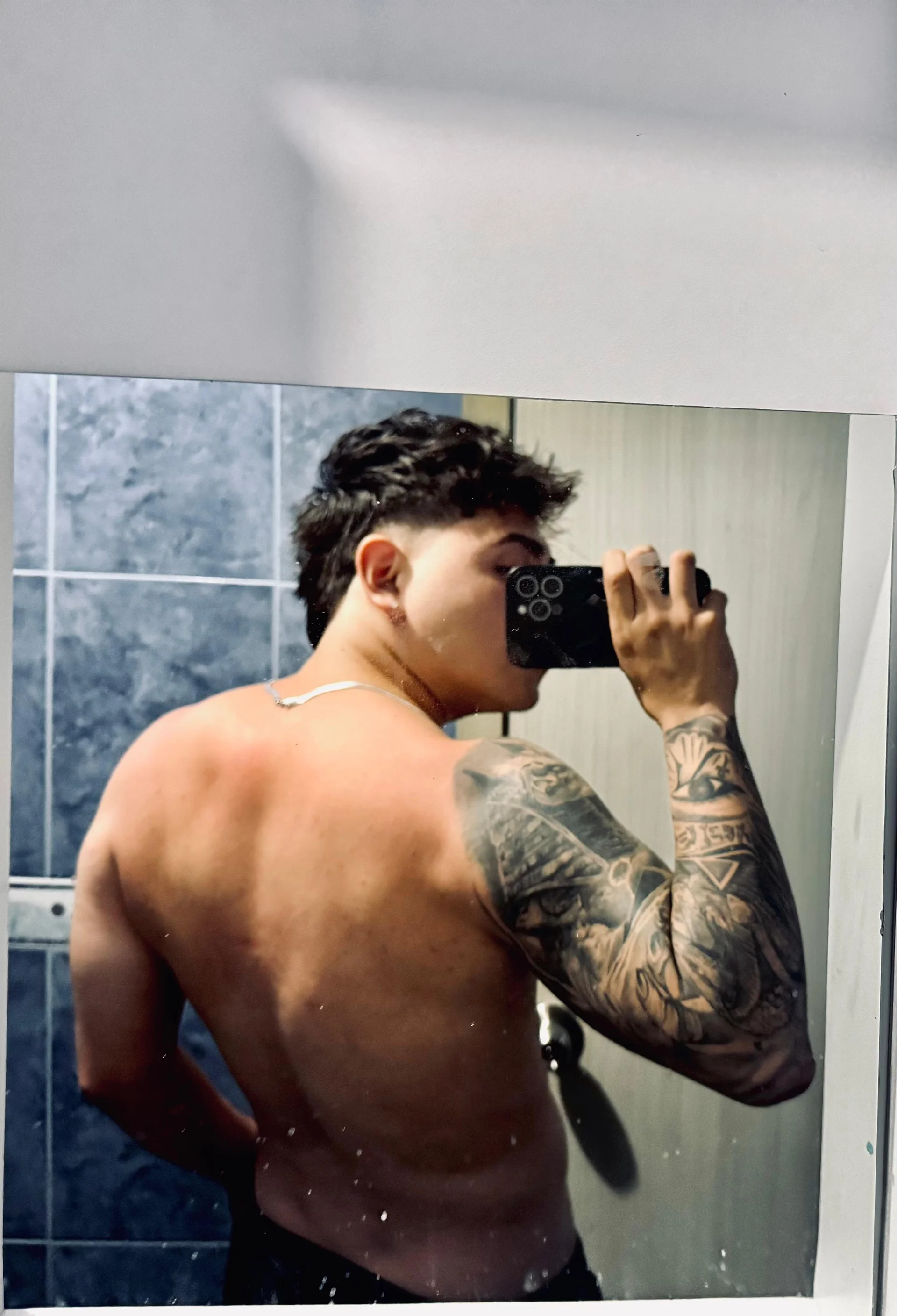 XXX Porn Photo of Nude Nicolas_James_Sc 4