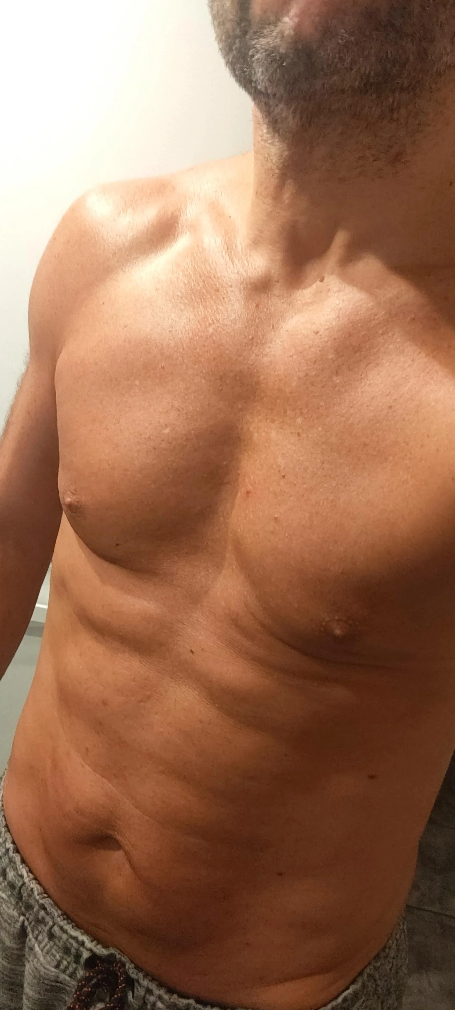 XXX Porn Photo of Nude rob2810 4