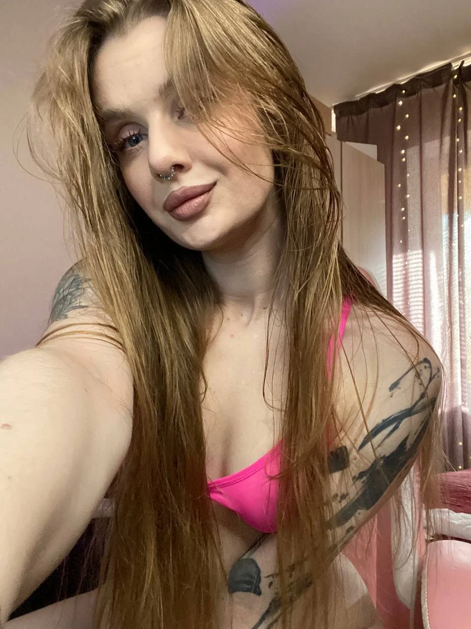 XXX Porn Photo of Nude Jane_Paws 95