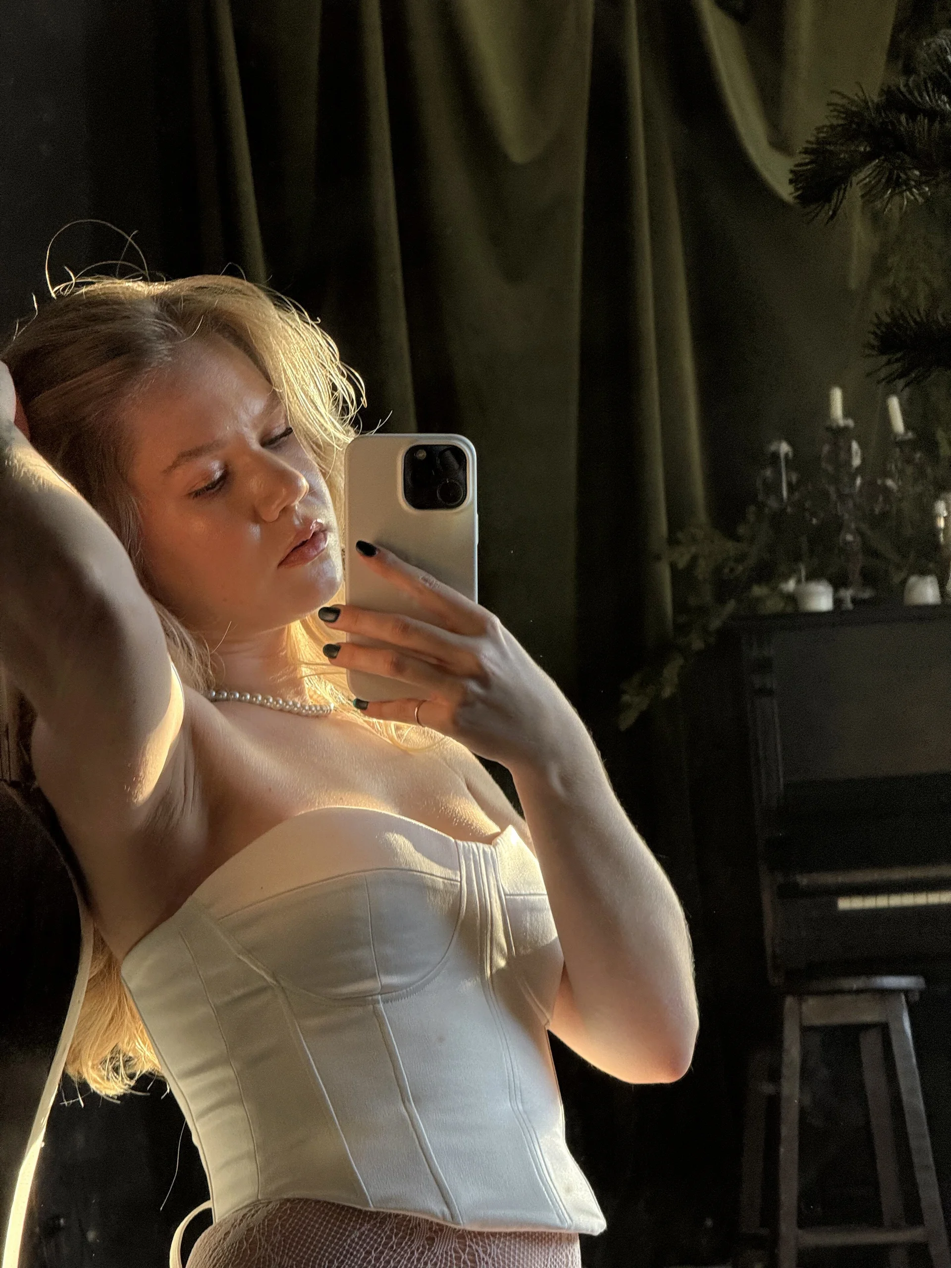 XXX Porn Photo of Nude teasecake 122