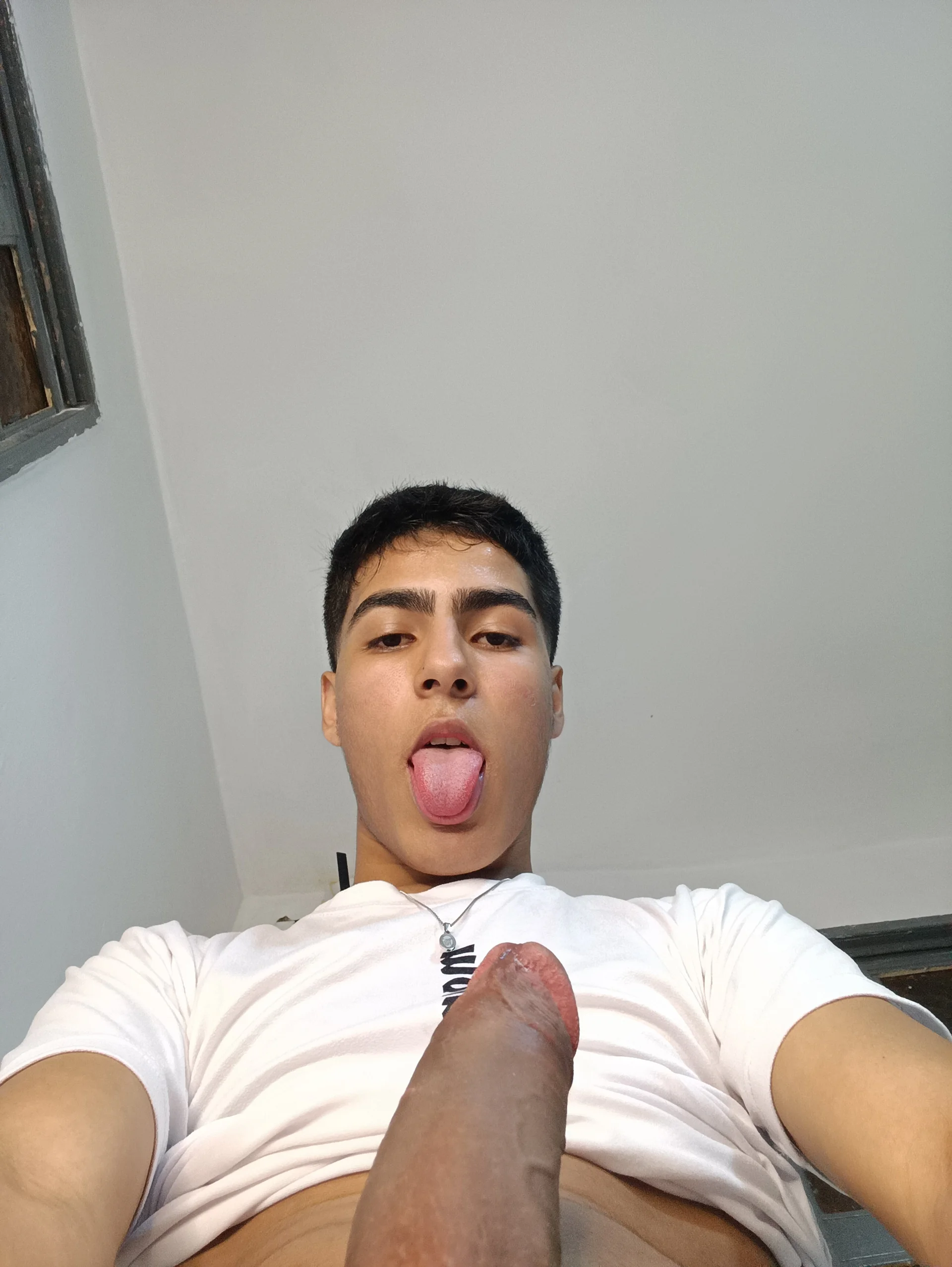XXX Porn Photo of Nude Diegobaby-18 2