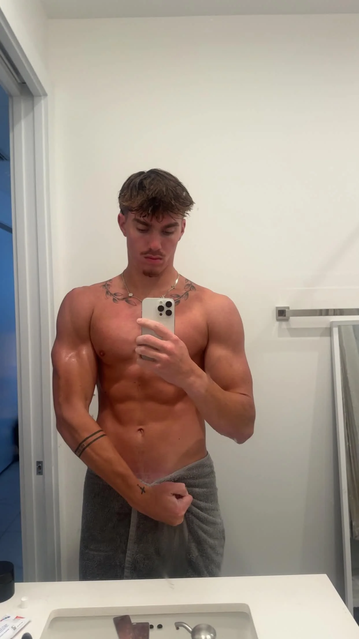 XXX Porn Photo of Nude TheNicoRyder 1