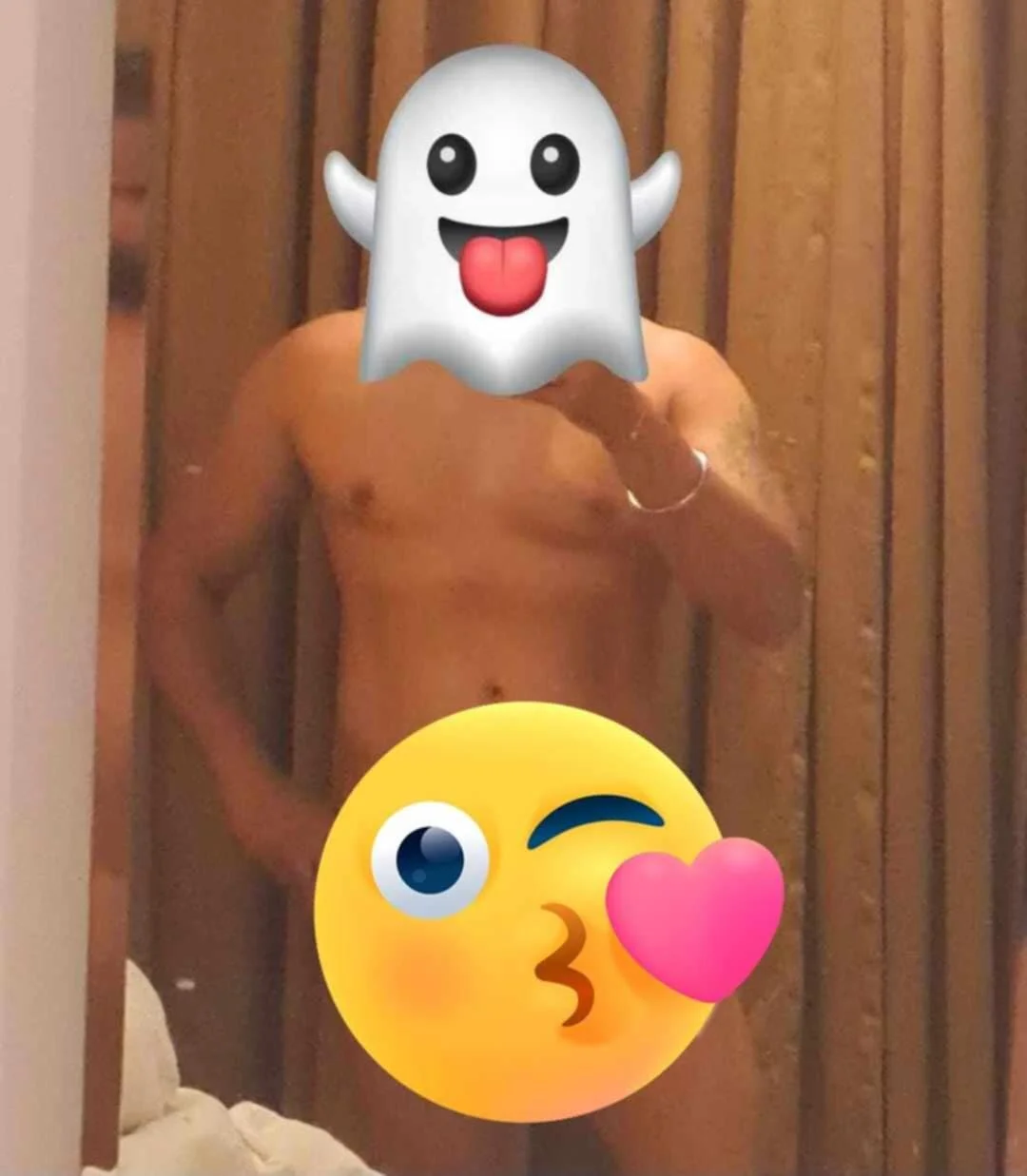 XXX Porn Photo of Nude Kunalmassager8inchcock 1