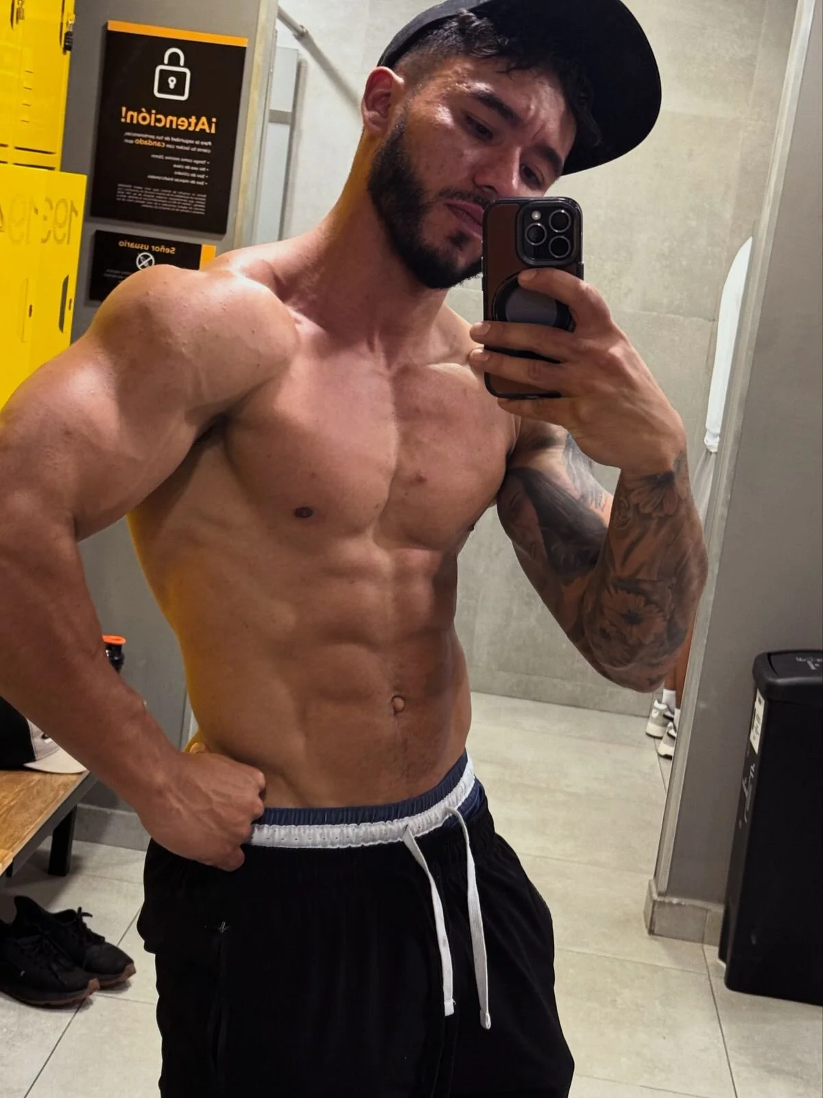 XXX Porn Photo of Nude Axel_power_ 18