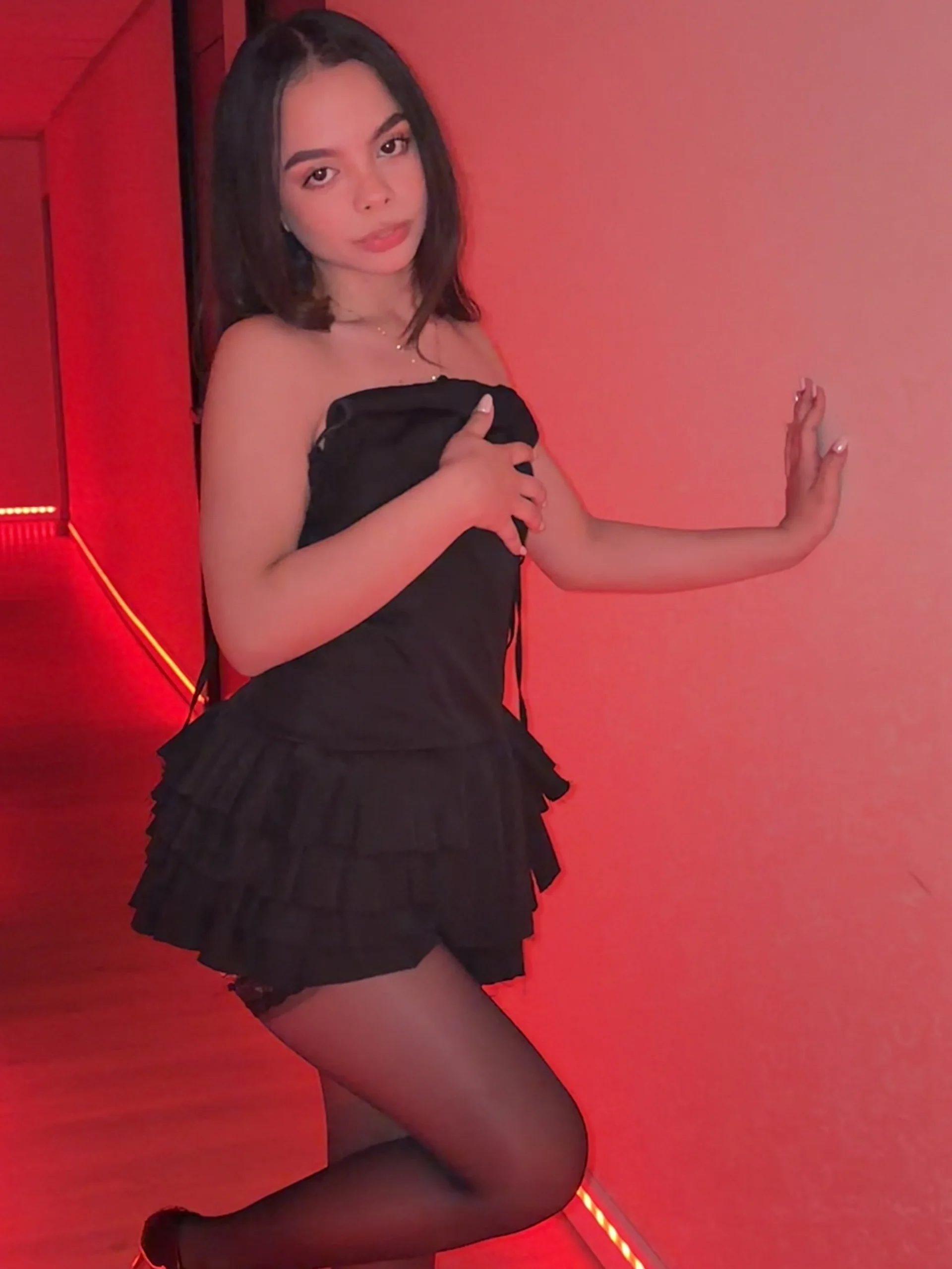 XXX Porn Photo of Nude BambiRoses 26