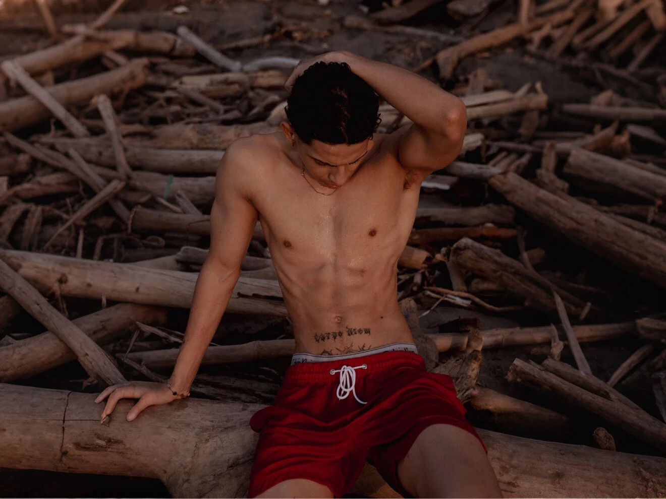 XXX Porn Photo of Nude Mheysam_Youngerx 4