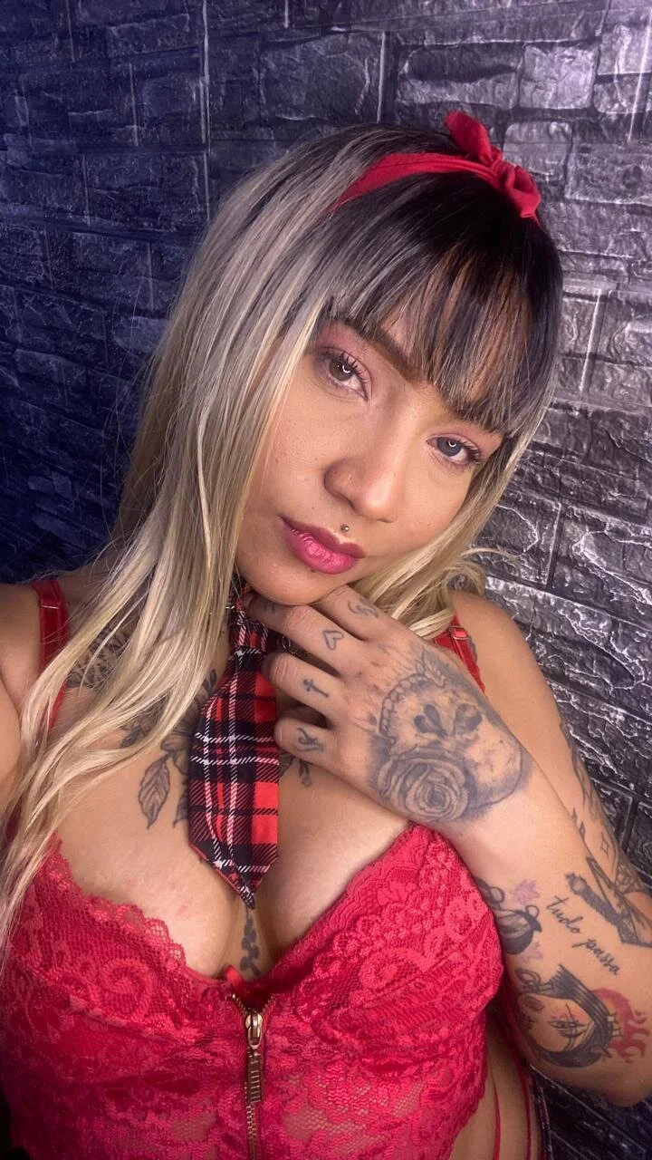 XXX Porn Photo of Nude amber__moon__ 2
