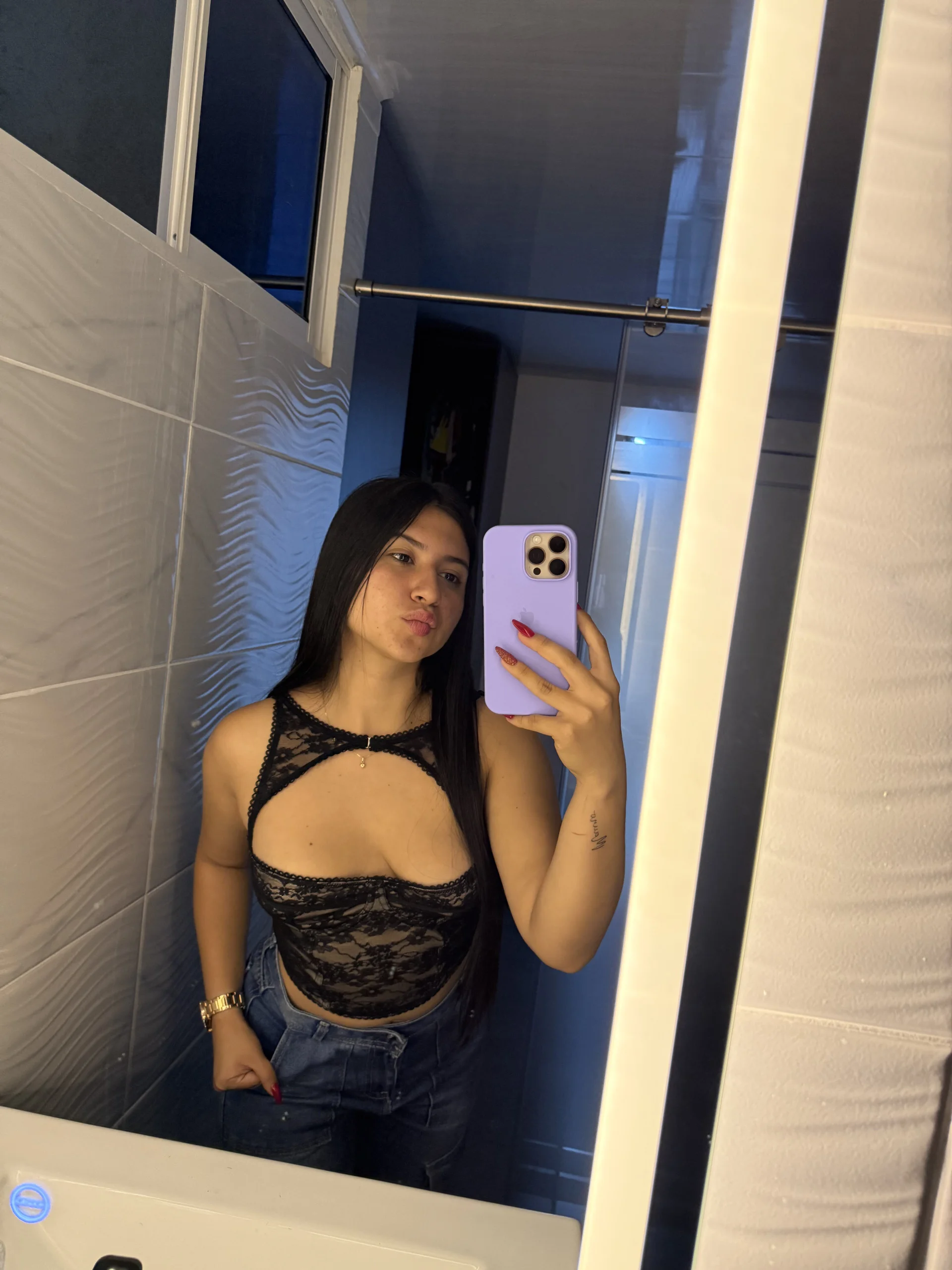 XXX Porn Photo of Nude VAL_PRINCESS 26