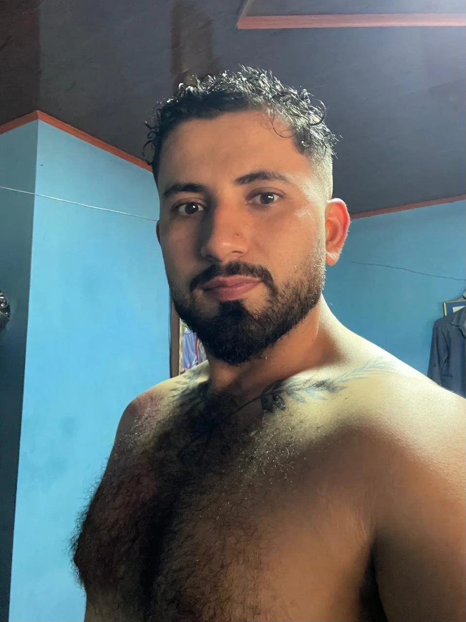 XXX Porn Photo of Nude bear_mao_ 2