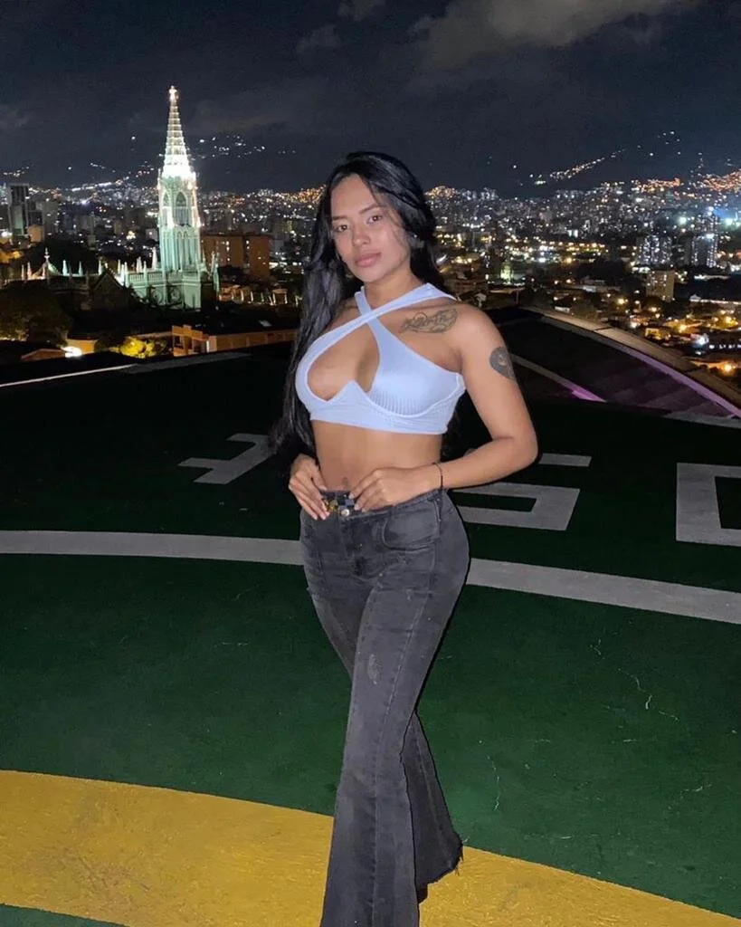 XXX Porn Photo of Nude Zsalee 4
