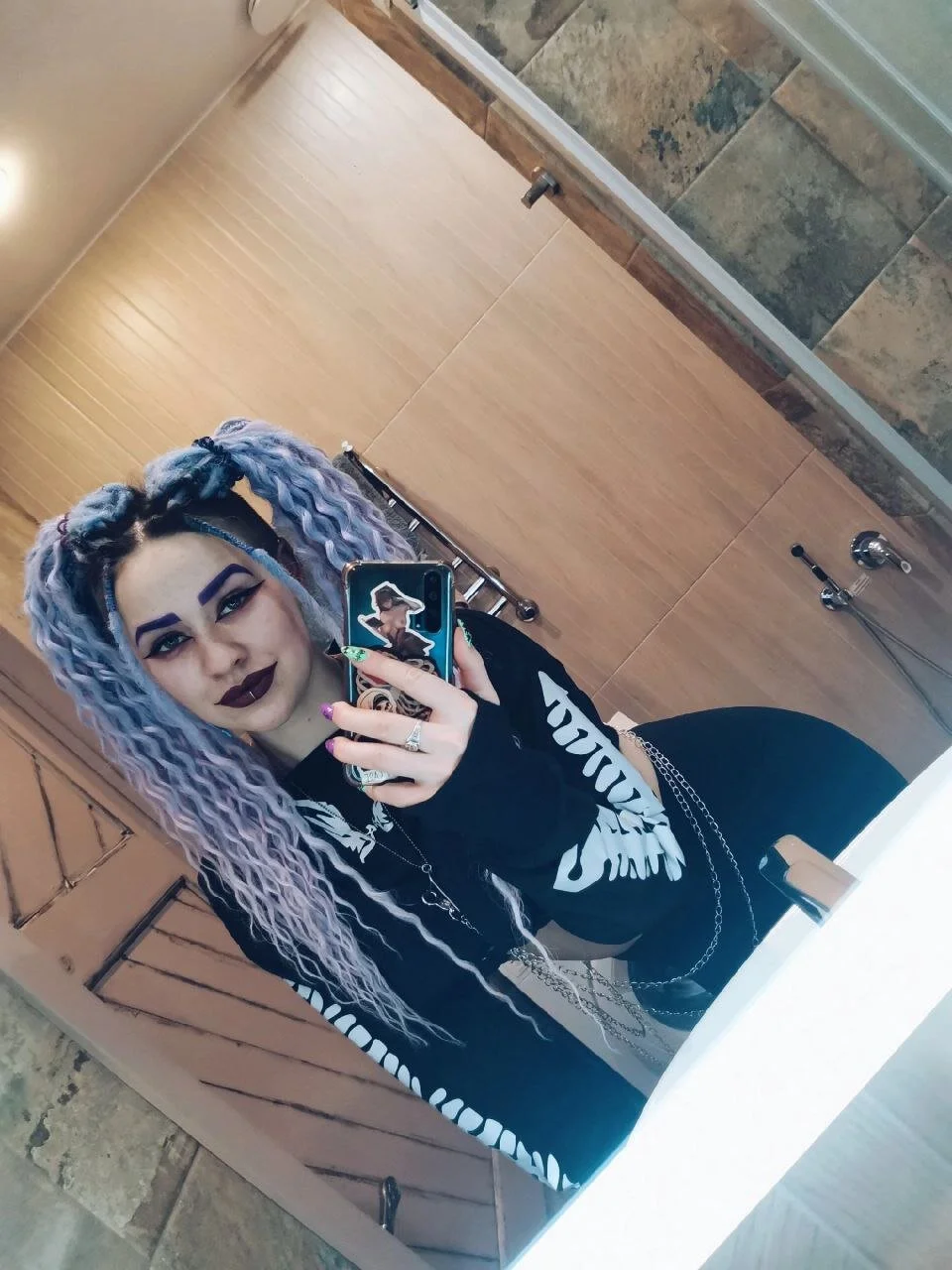 XXX Porn Photo of Nude NeonNectar_ 5