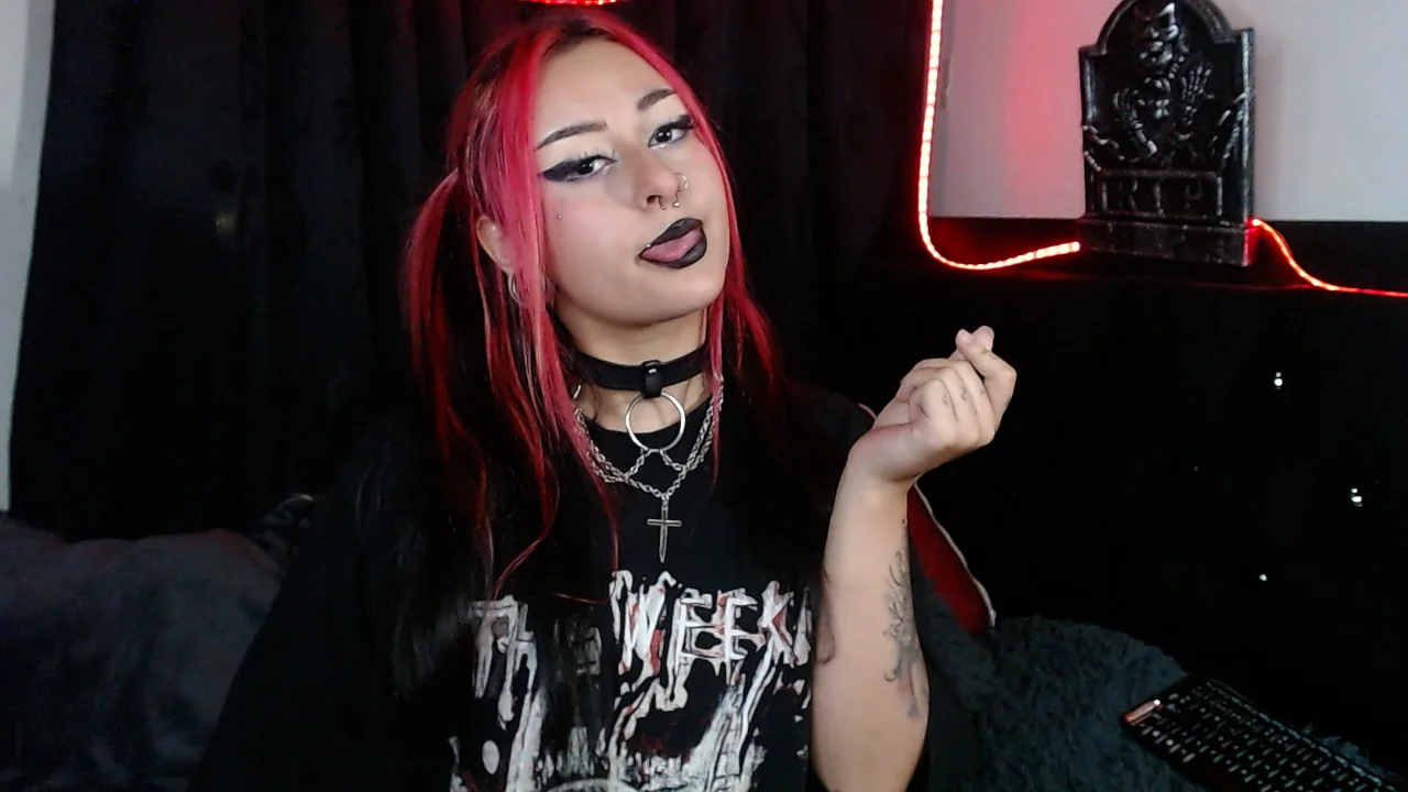 XXX Porn Photo of Nude arianauwu_666 1