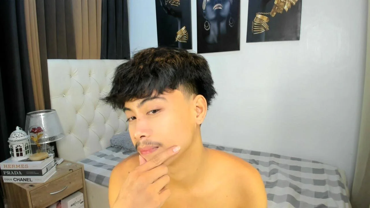 XXX Porn Photo of Nude hardcocktwink 2