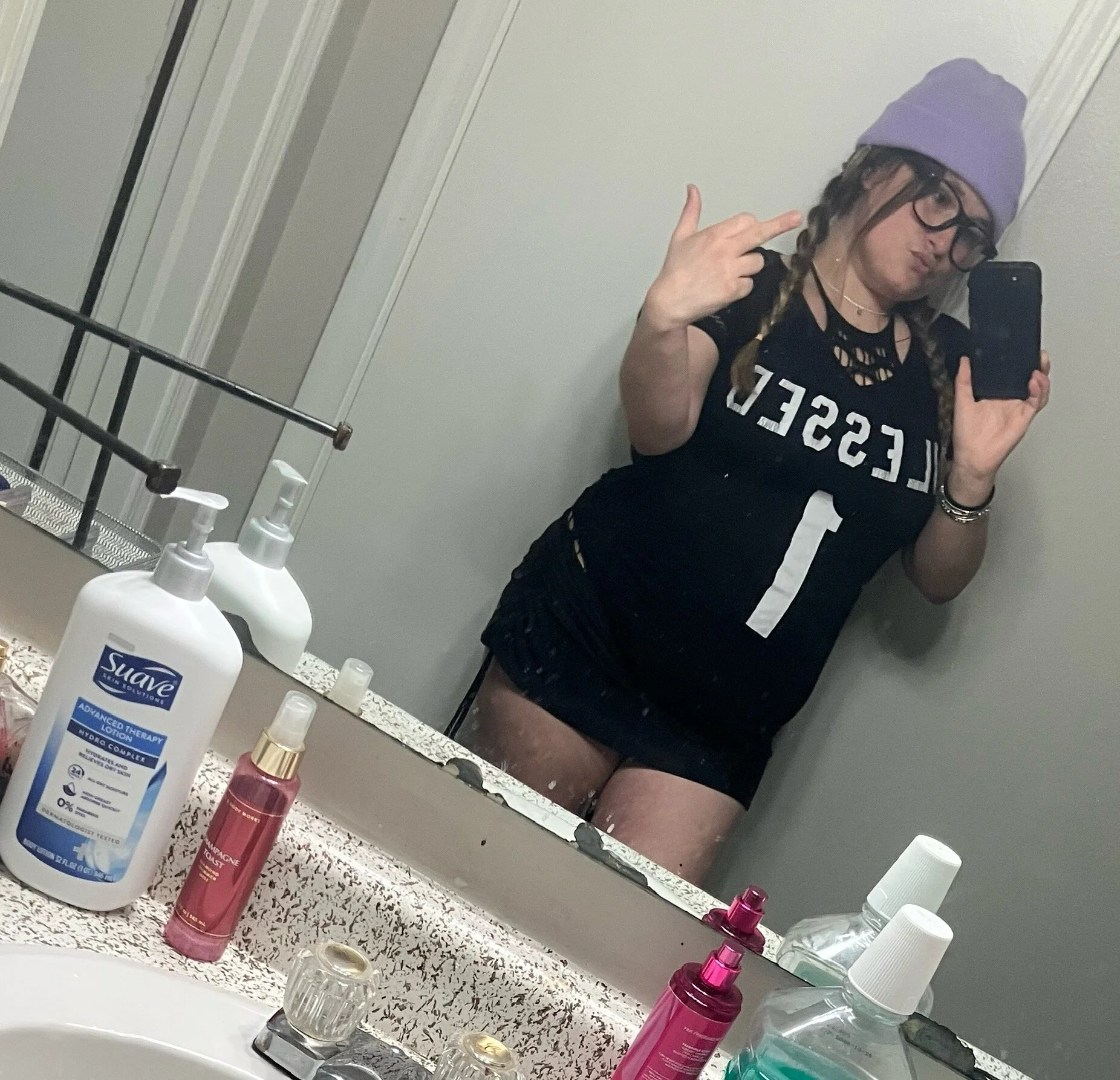XXX Porn Photo of Nude BuzzBunni69 12