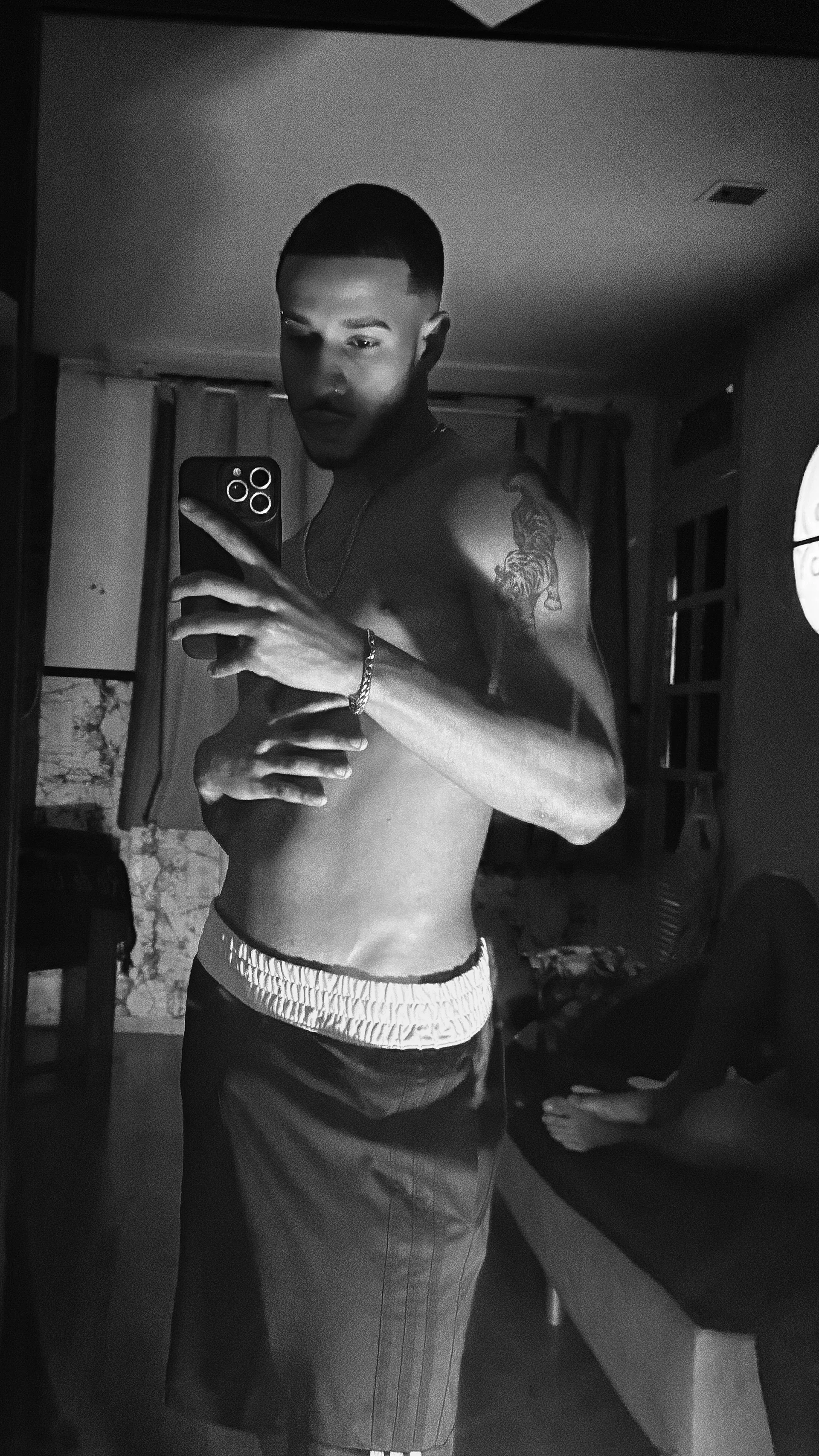 XXX Porn Photo of Nude HickPietro 5
