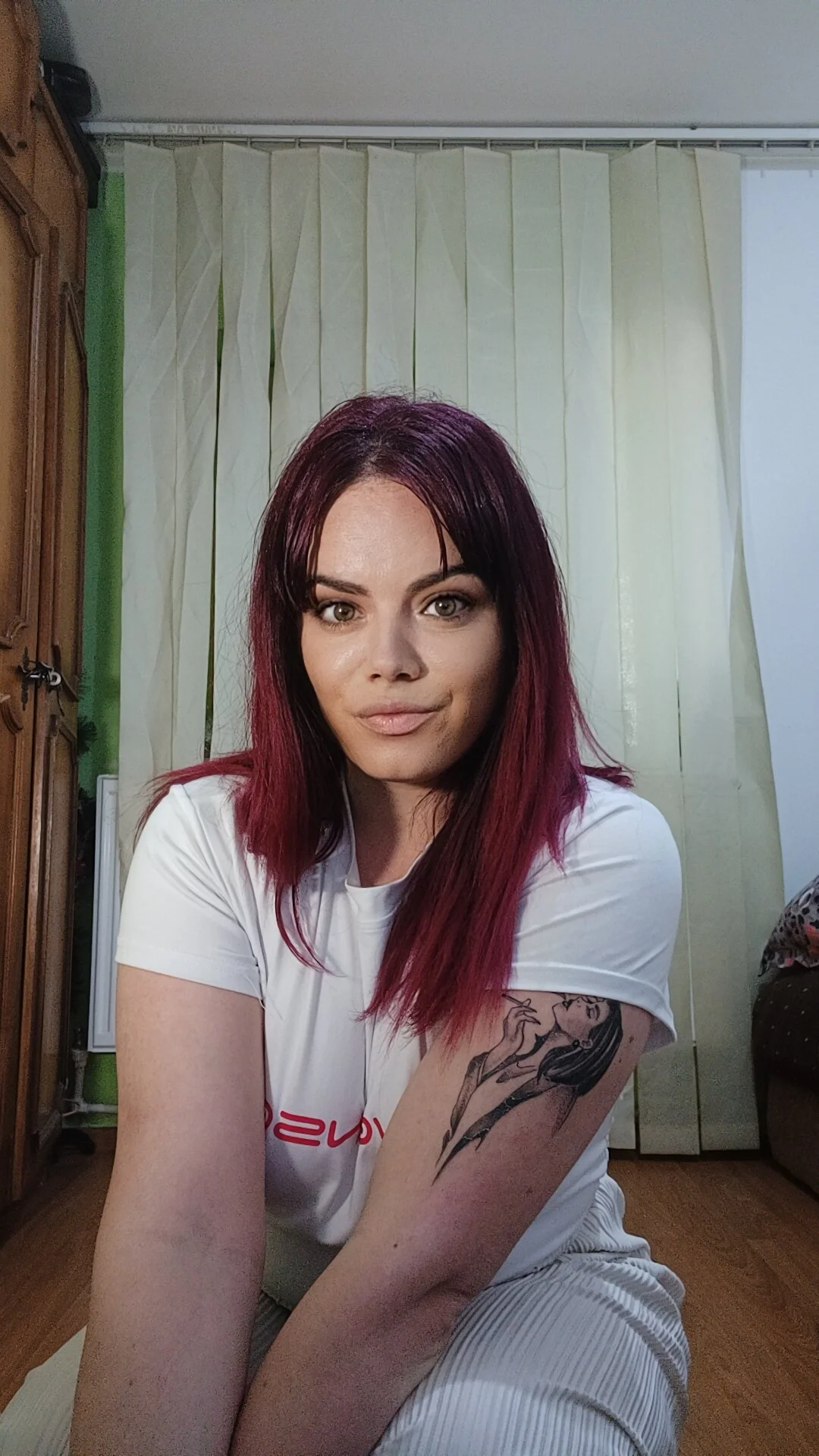 XXX Porn Photo of Nude hotmilf4uxxx 13