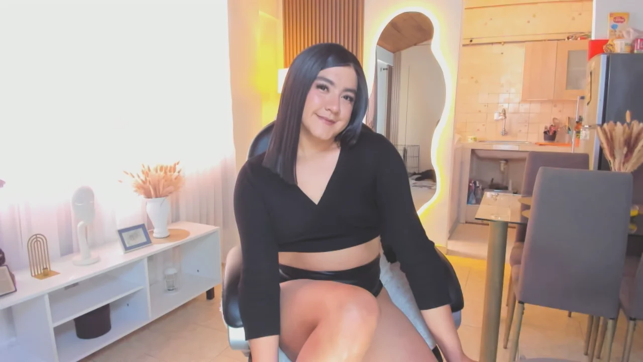 XXX Porn Photo of Nude TaylorSweetI 19