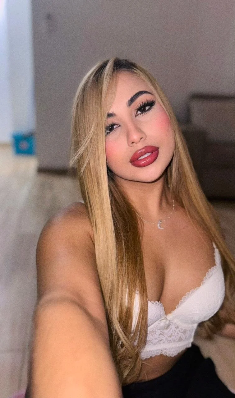 XXX Porn Photo of Nude martinavizmara 4