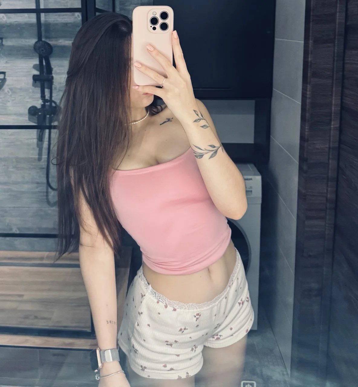 XXX Porn Photo of Nude VirginiaHouston 8