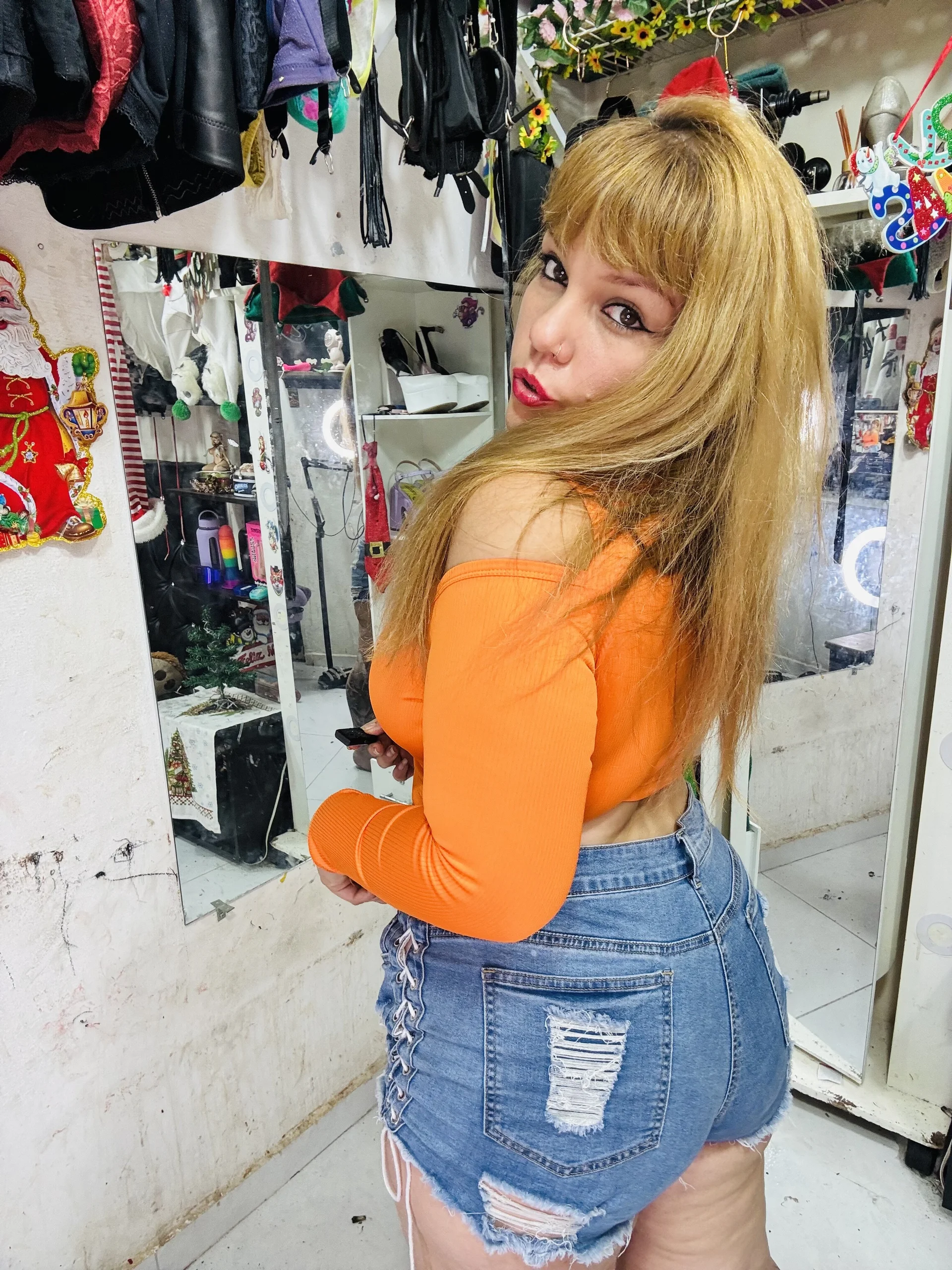 XXX Porn Photo of Nude allsson_queen 32