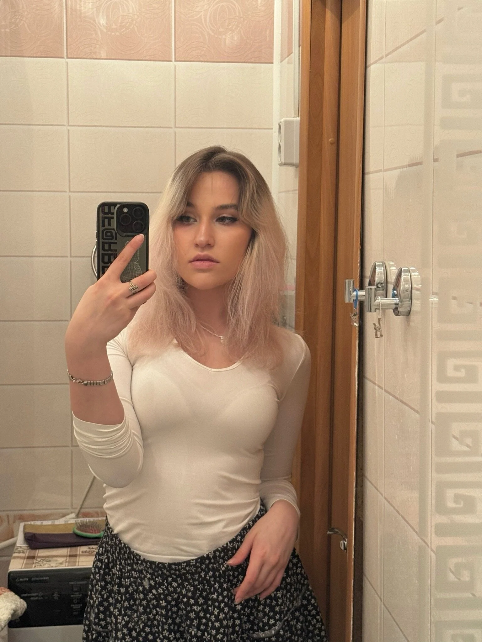 XXX Porn Photo of Nude Li_Gong_ 3