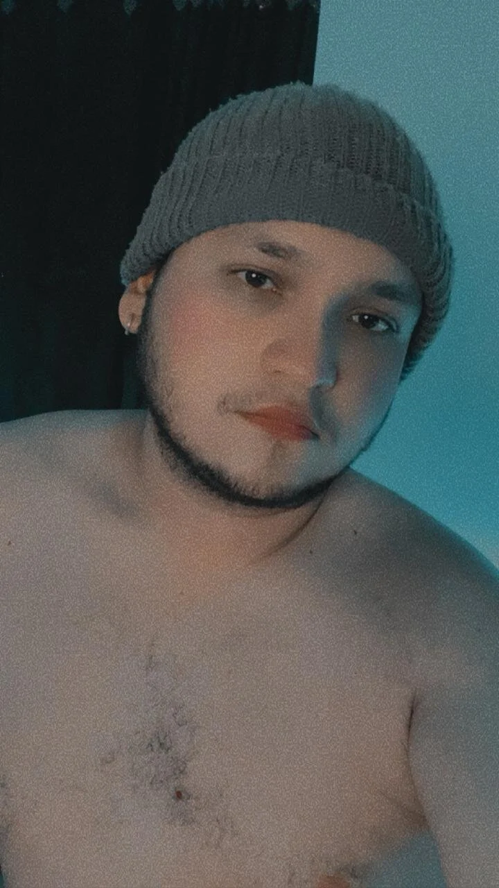 XXX Porn Photo of Nude Dear_bear 1