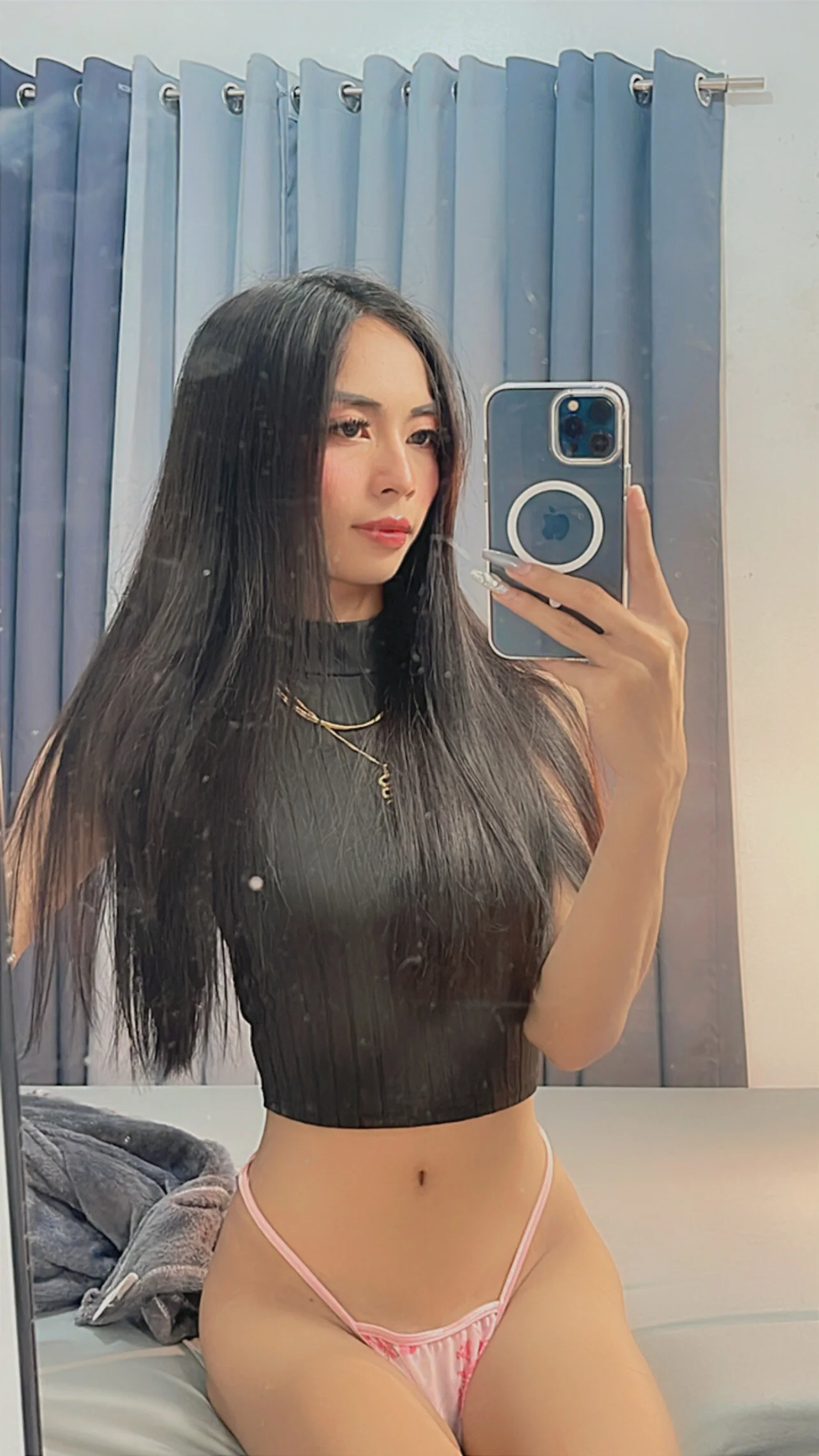 XXX Porn Photo of Nude AlmiraFhayee 7