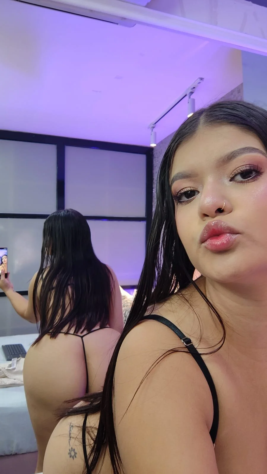 XXX Porn Photo of Nude Arimonroee 2