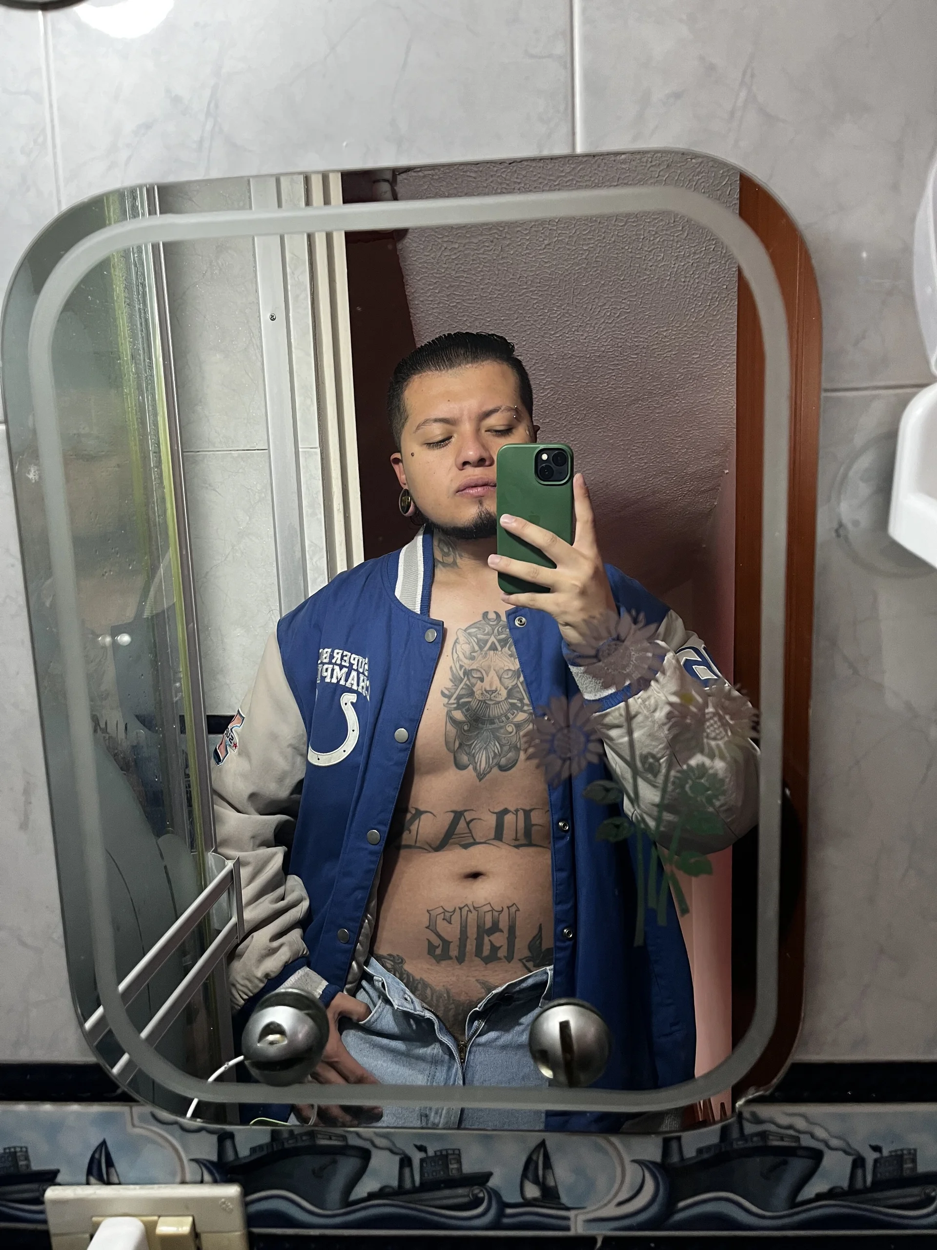 XXX Porn Photo of Nude Juan_Hernadez27 1