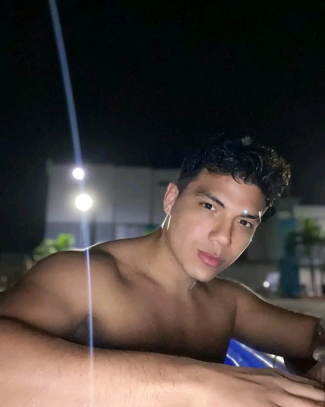 XXX Porn Photo of Nude Uriel_Ray_ 2