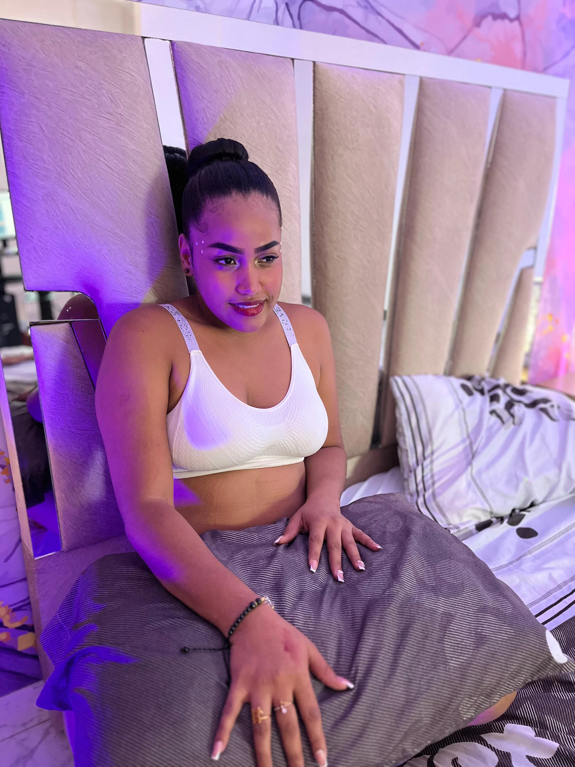 XXX Porn Photo of Nude Nahomii_Skonee 4