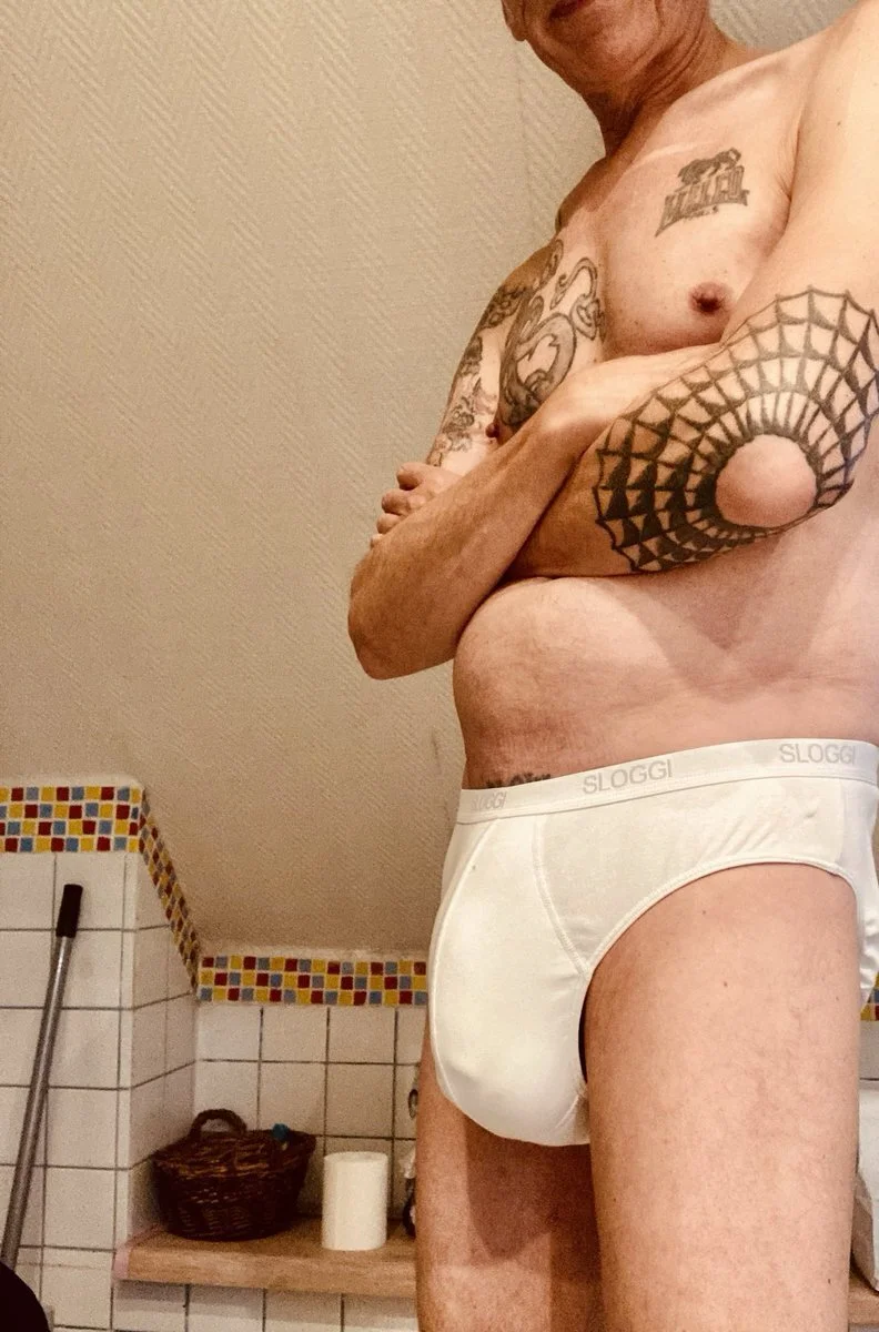 XXX Porn Photo of Nude SackBallss 2