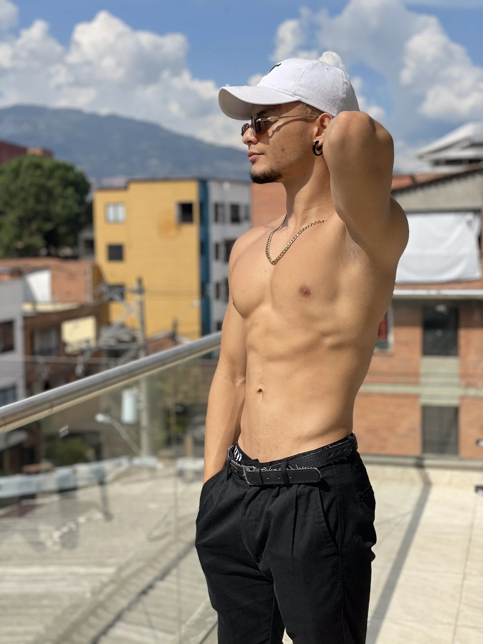 XXX Porn Photo of Nude AlessandroKiing 1
