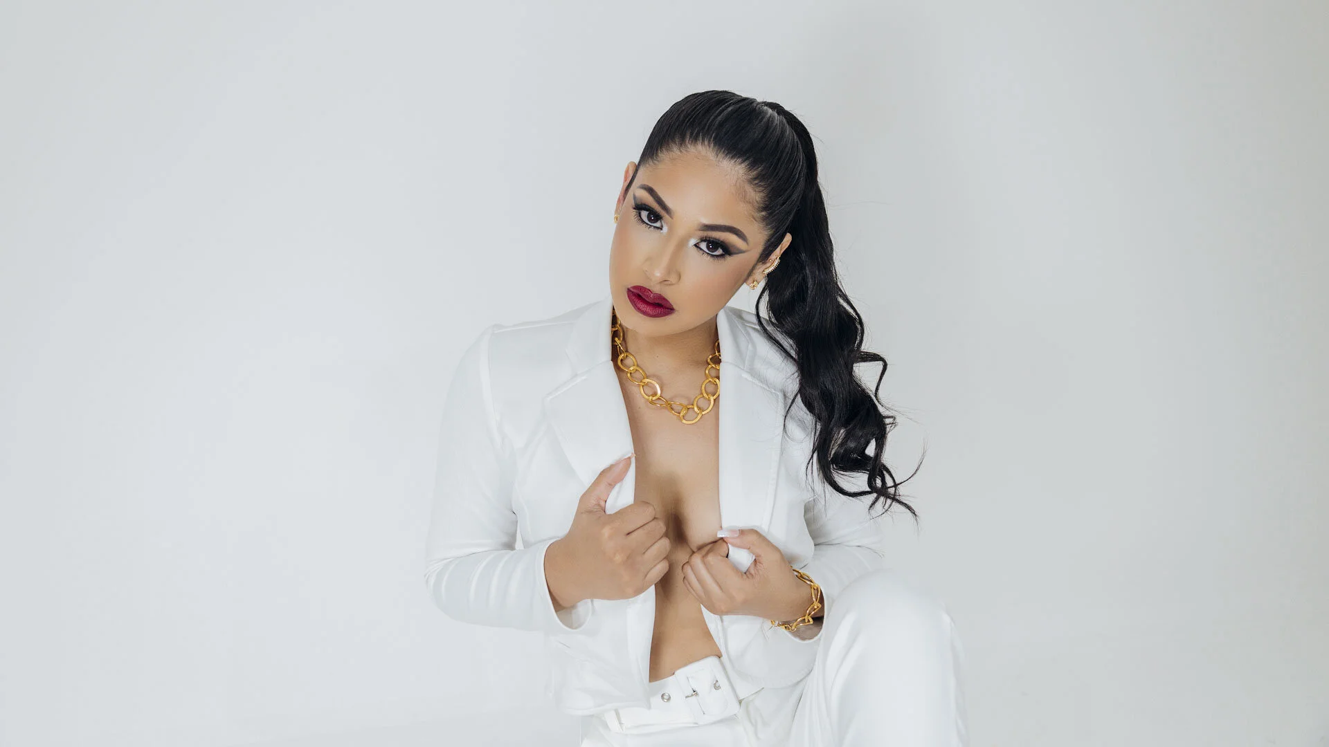 XXX Porn Photo of Nude AlyssaDean 25