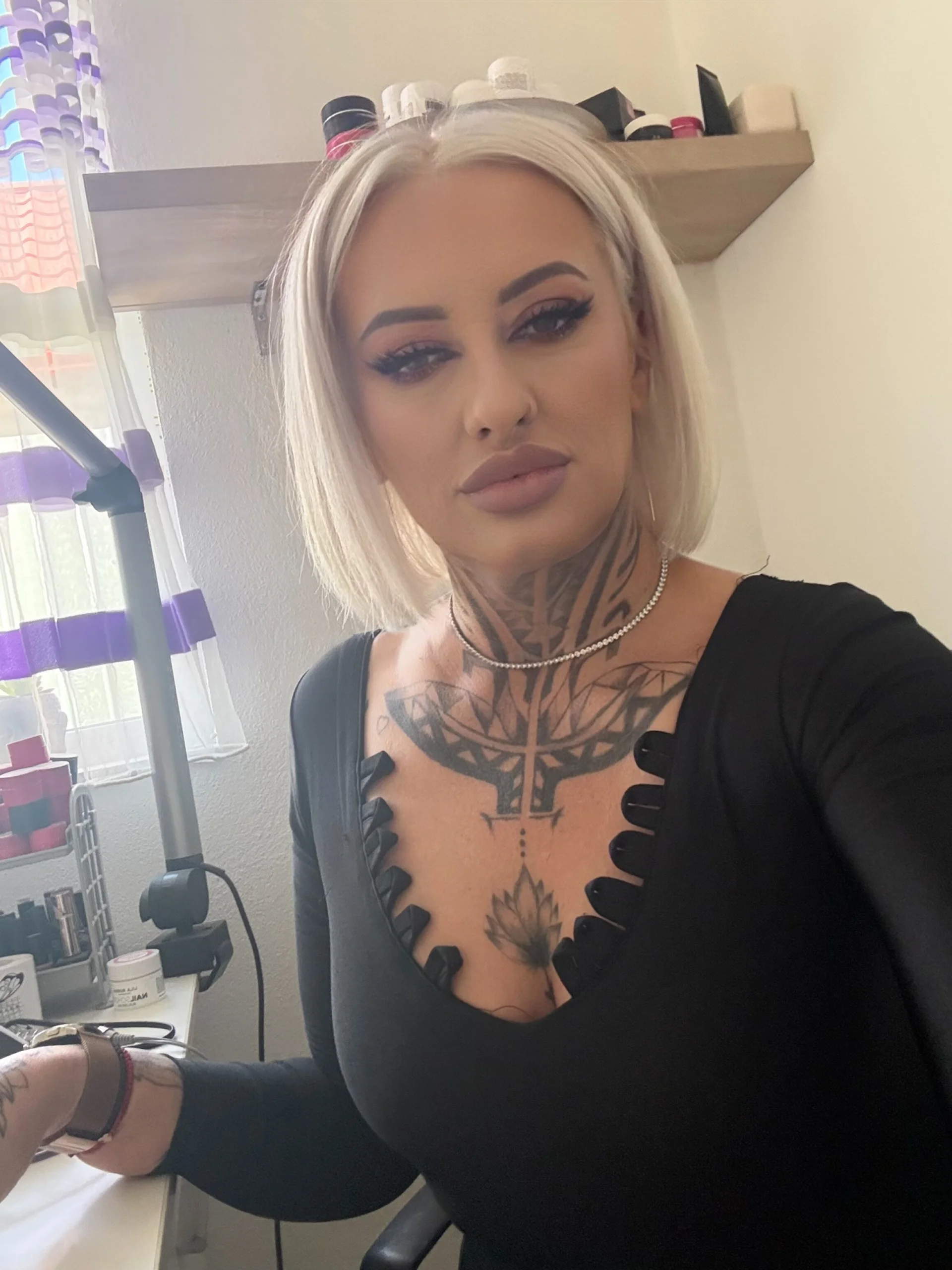 XXX Porn Photo of Nude wowblue83 5