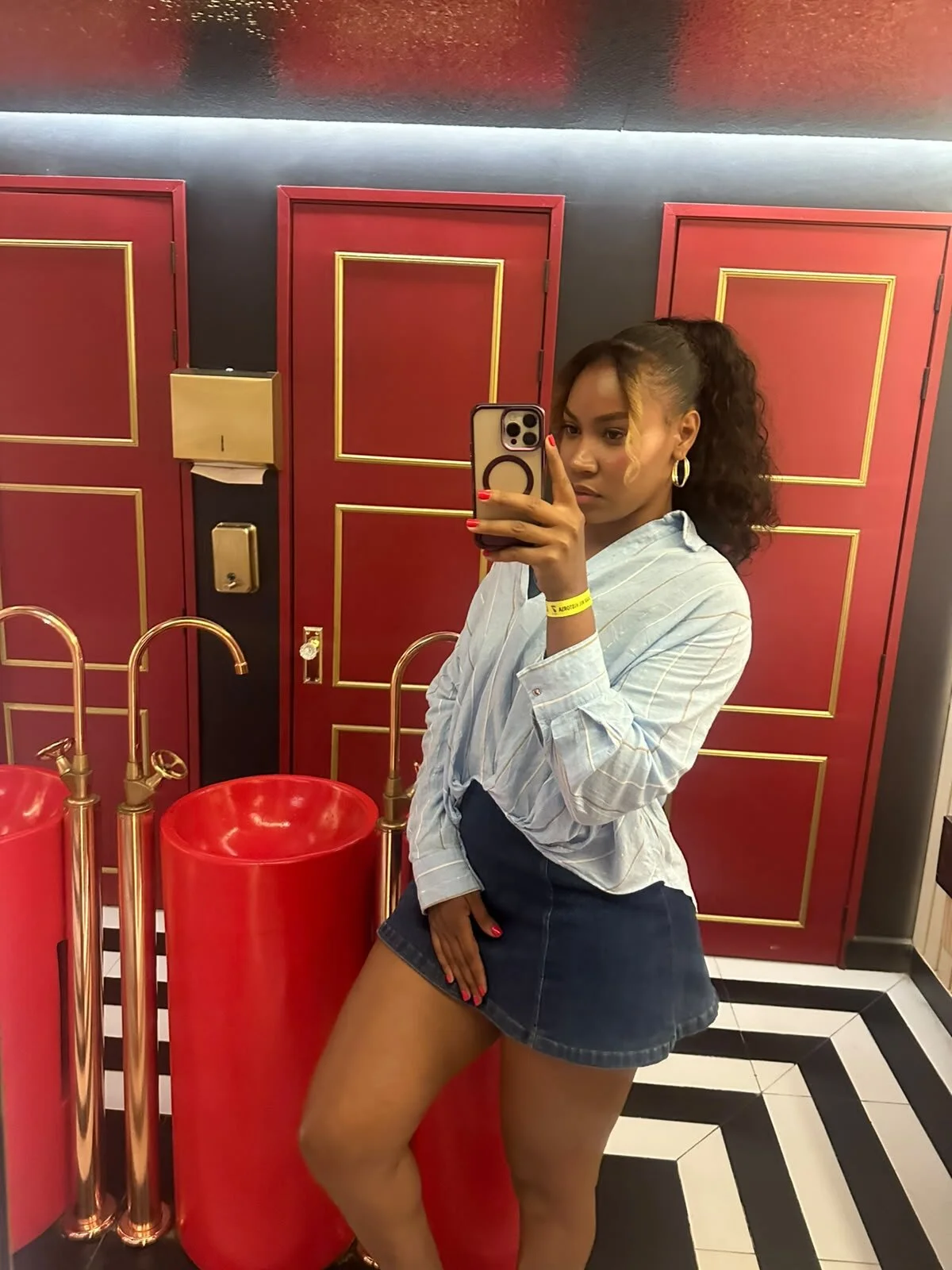XXX Porn Photo of Nude Carolinarossees 7