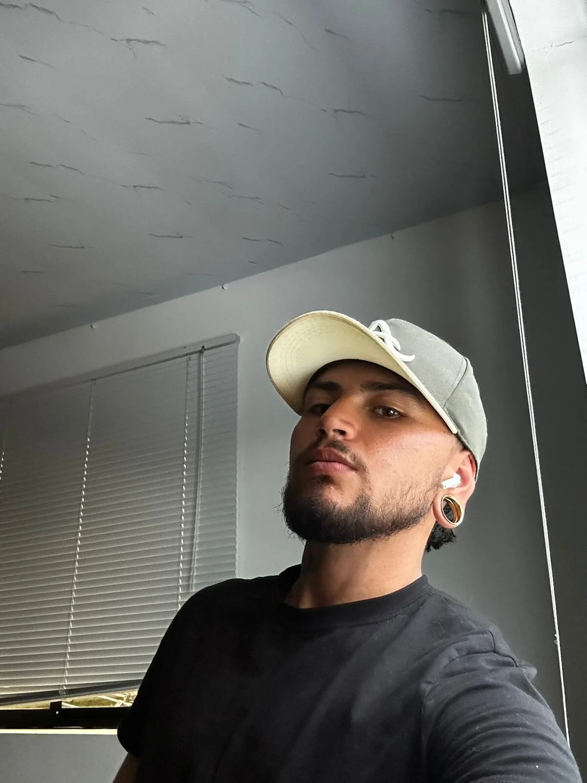 XXX Porn Photo of Nude ftmphilip_ 28