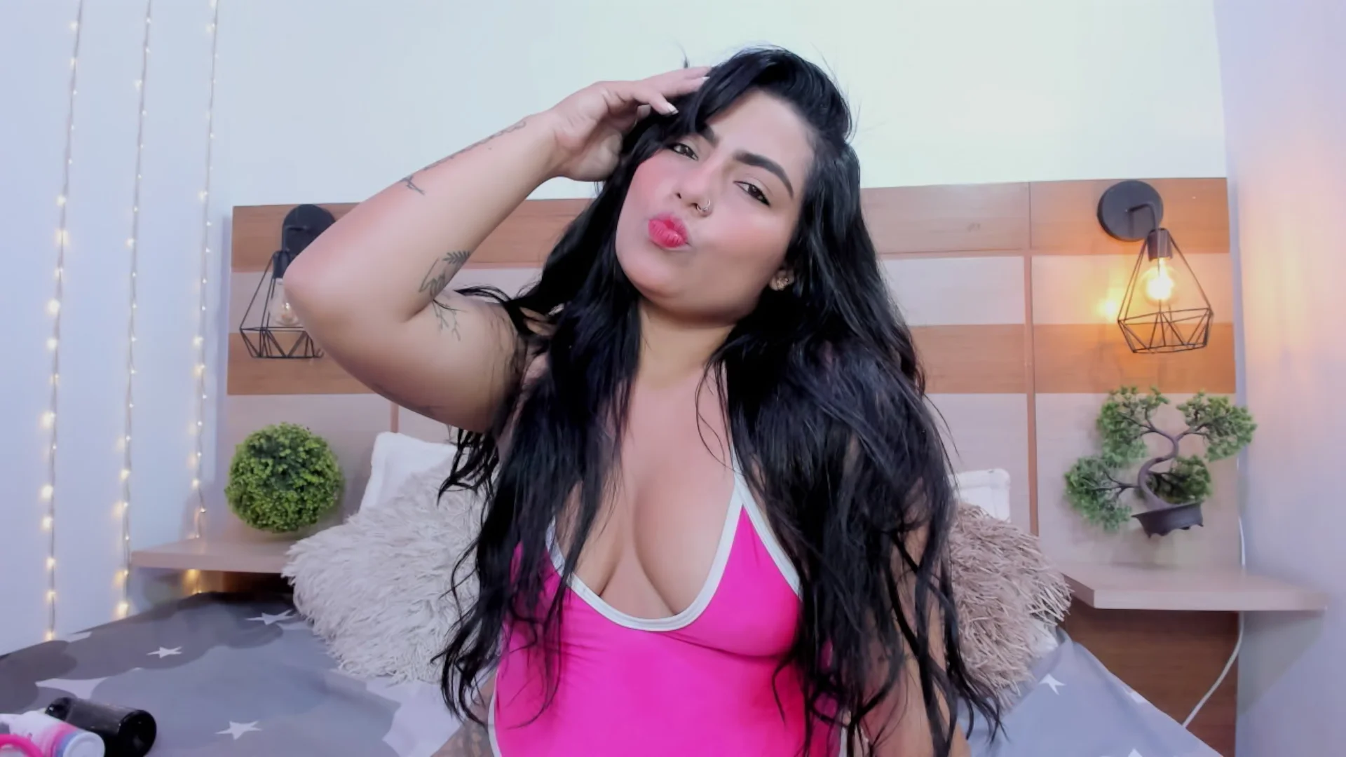 XXX Porn Photo of Nude kiana_cream 92